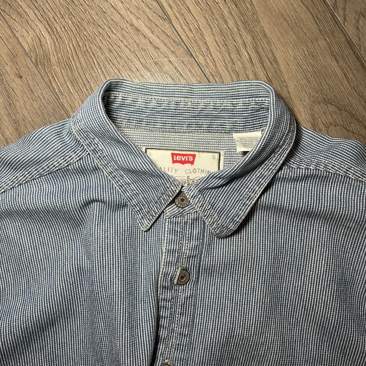 Levi's Levi’s Railroad Conductor Stripe Button Down Shirt Size L Size US L / EU 52-54 / 3 - 11 Thumbnail