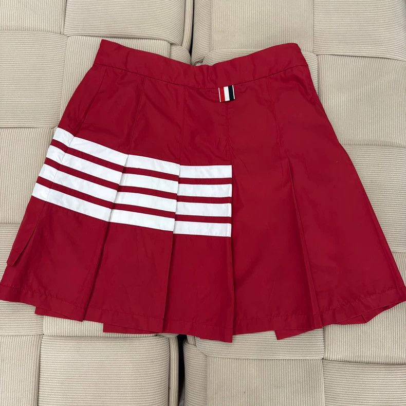Thom Browne Thom Browne Red nylon deconstructed half skirt waist dress Size 25" / US 0 / IT 36 - 2 Thumbnail