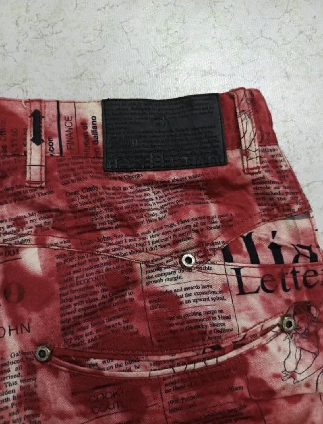 John Galliano Archive John Galliano news papper curves pants Size US 34 / EU 50 - 6 Thumbnail