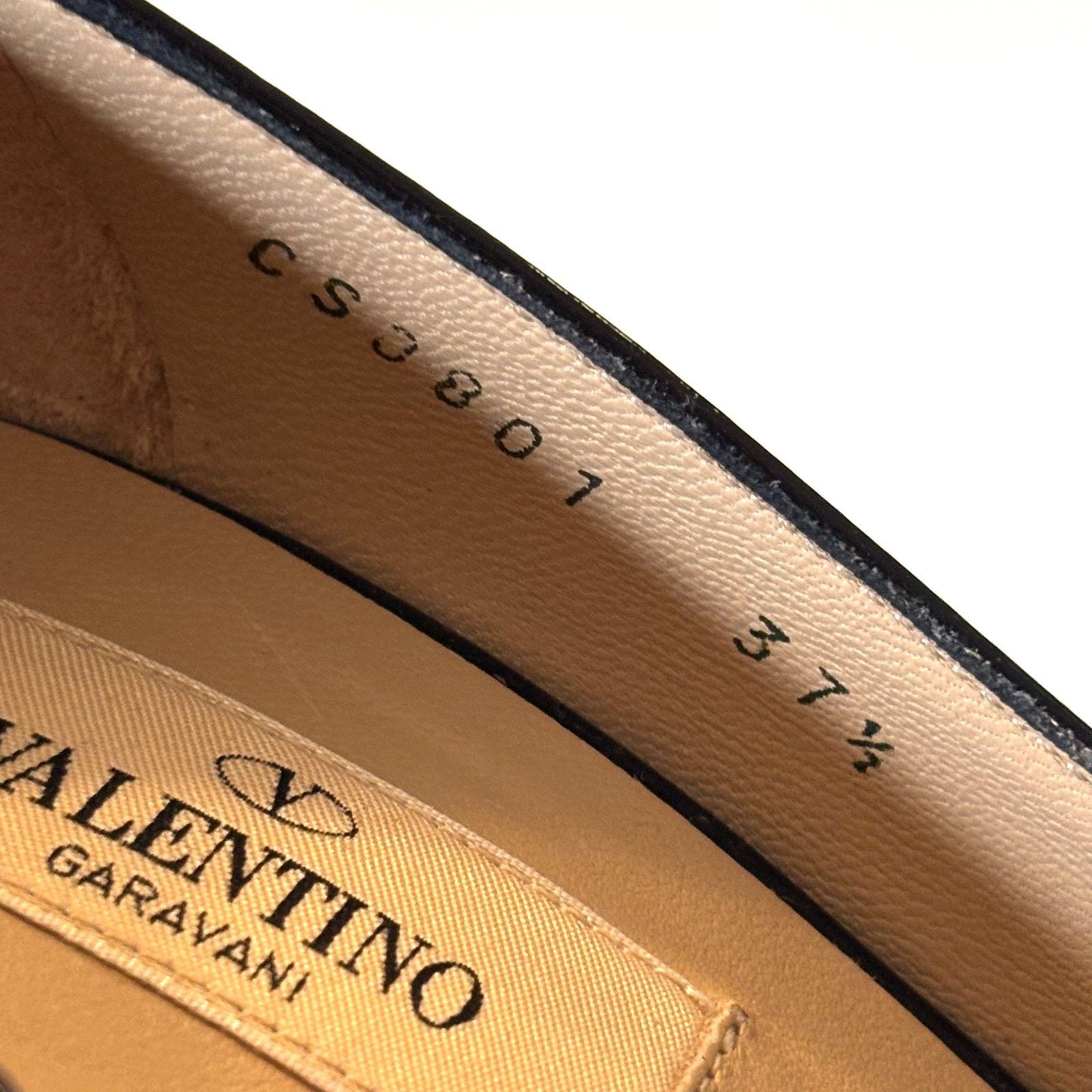 Valentino Valentino Garavani Patent Leather Bow Pumps 37.5 US 7.5 Size US 7.5 / IT 37.5 - 11 Thumbnail