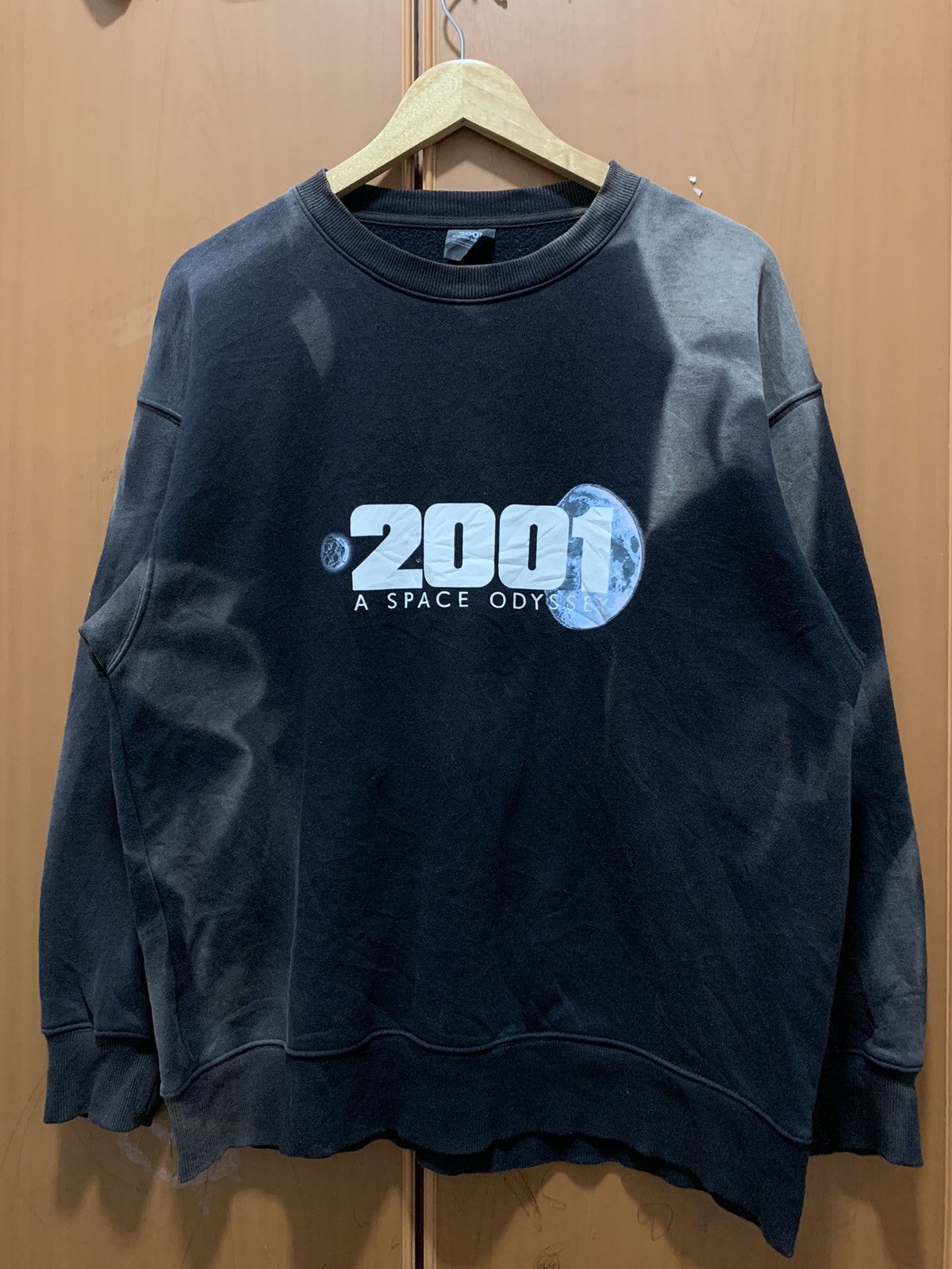 Rare Vintage 2001 Space Odyssey Nice Faded Movie Sweatshirt
