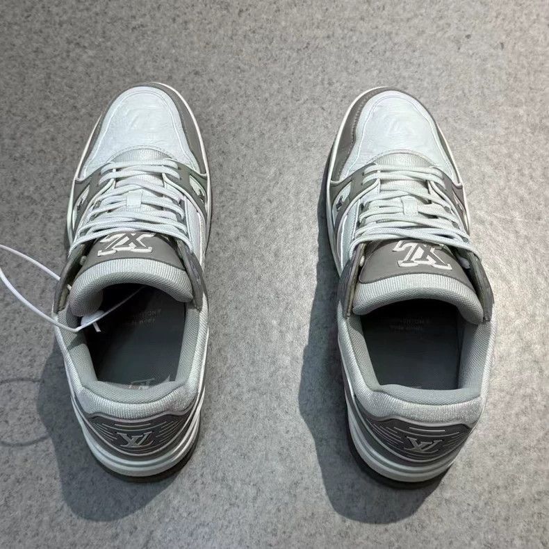 Louis Vuitton Louis Vuitton LV Trainer Sneakers Gray and White Colorway- Size US 8 / EU 41 - 7 Thumbnail