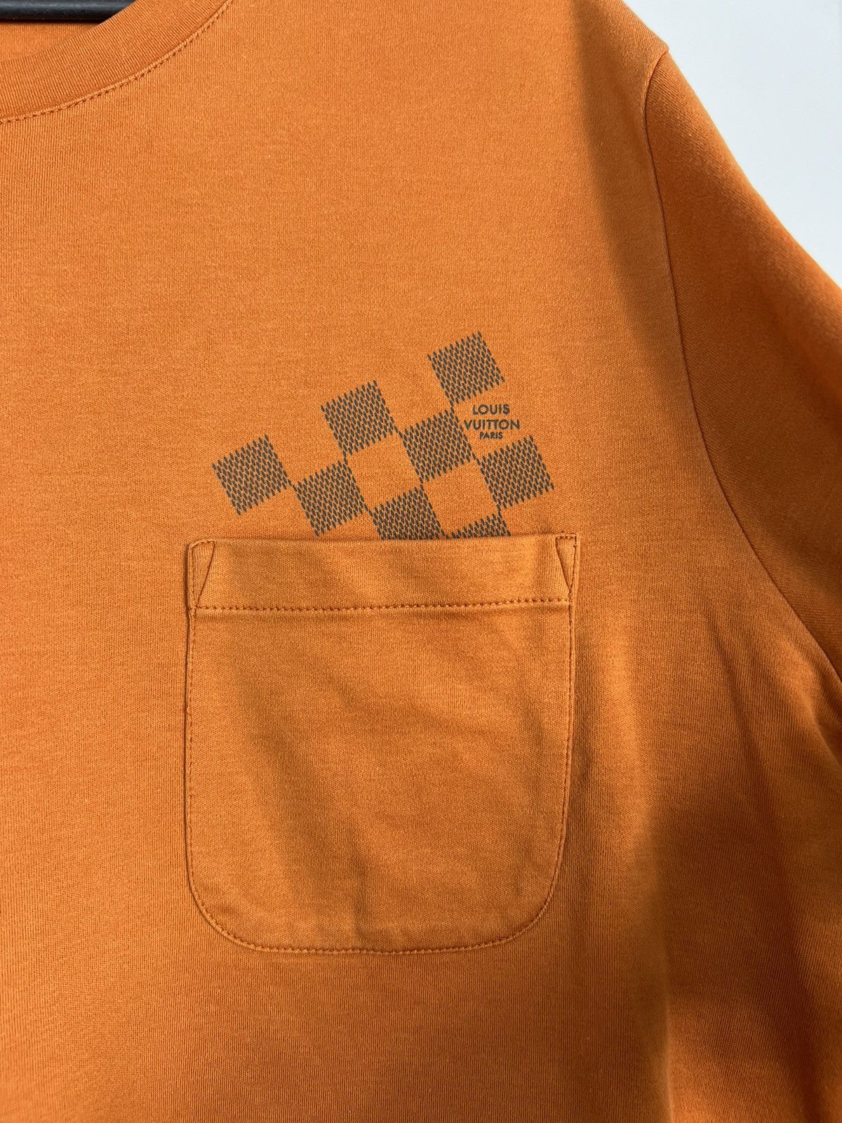 Louis Vuitton Tshirt Louis Vuitton Paris Luxury Size US XXL / EU 58 / 5 - 7 Thumbnail
