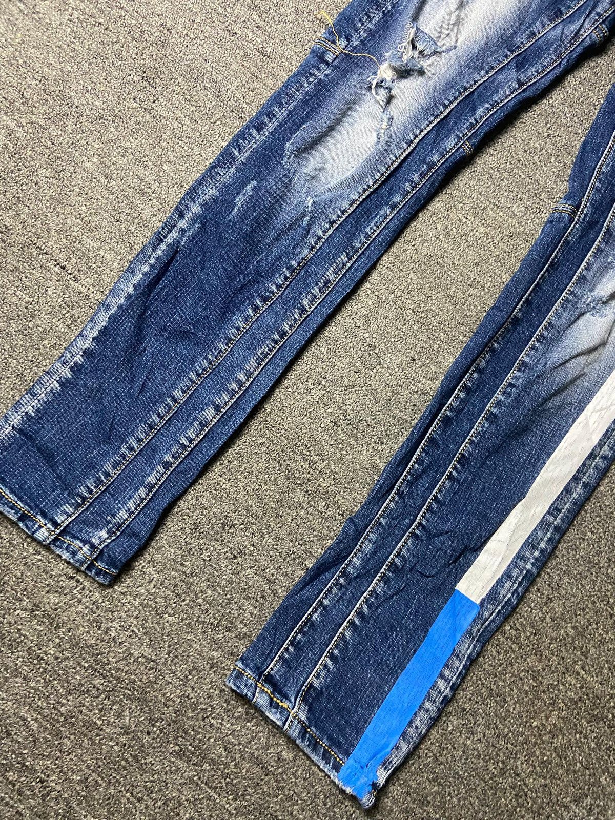 Dsquared2 Dsquared2 Canadian Distressed Ripped Skinny Jeans (171) Size US 28 / EU 44 - 9 Thumbnail