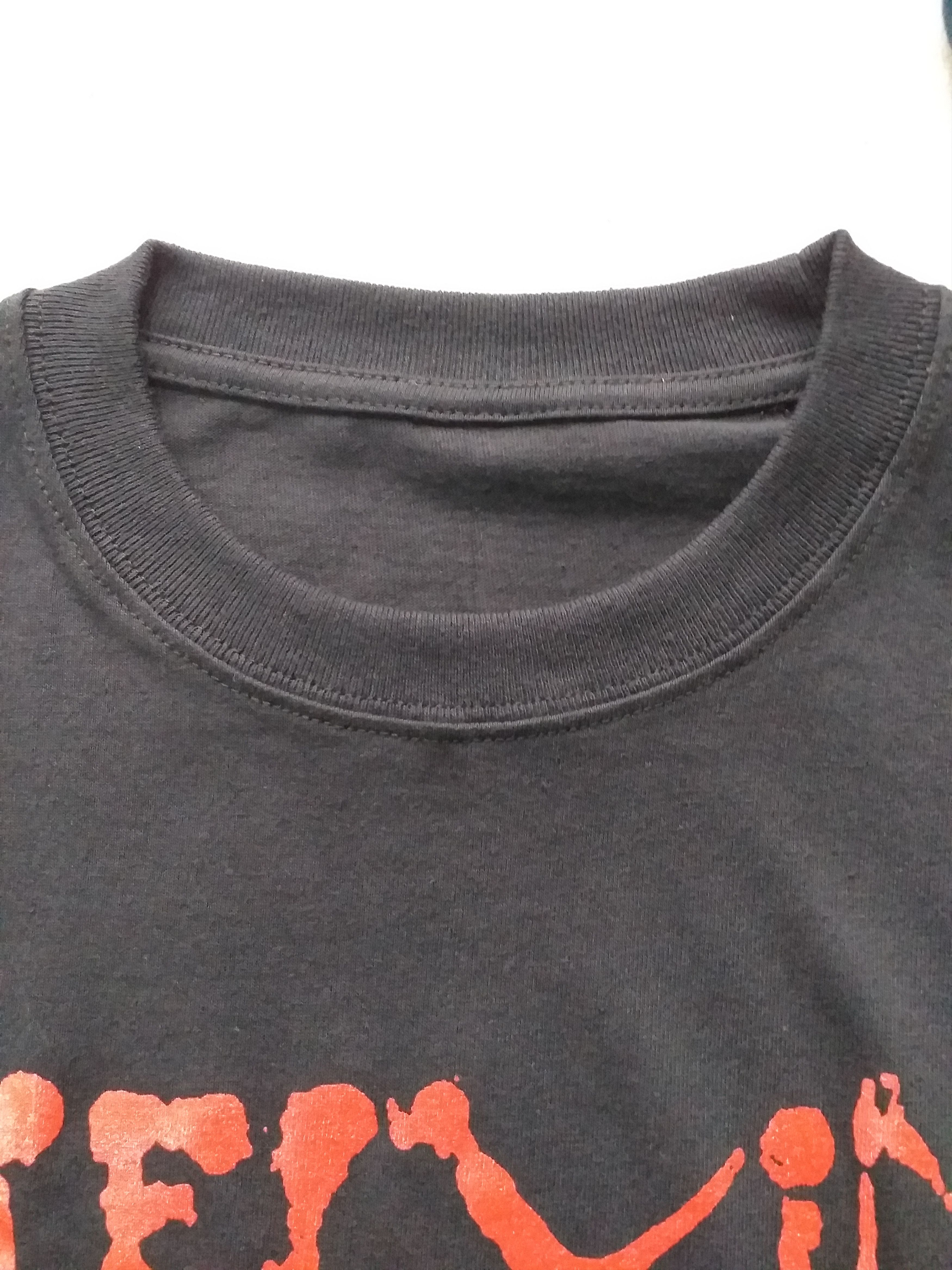 Band Tees Melvin Dracula Band T shirt Size US L / EU 52-54 / 3 - 5 Thumbnail