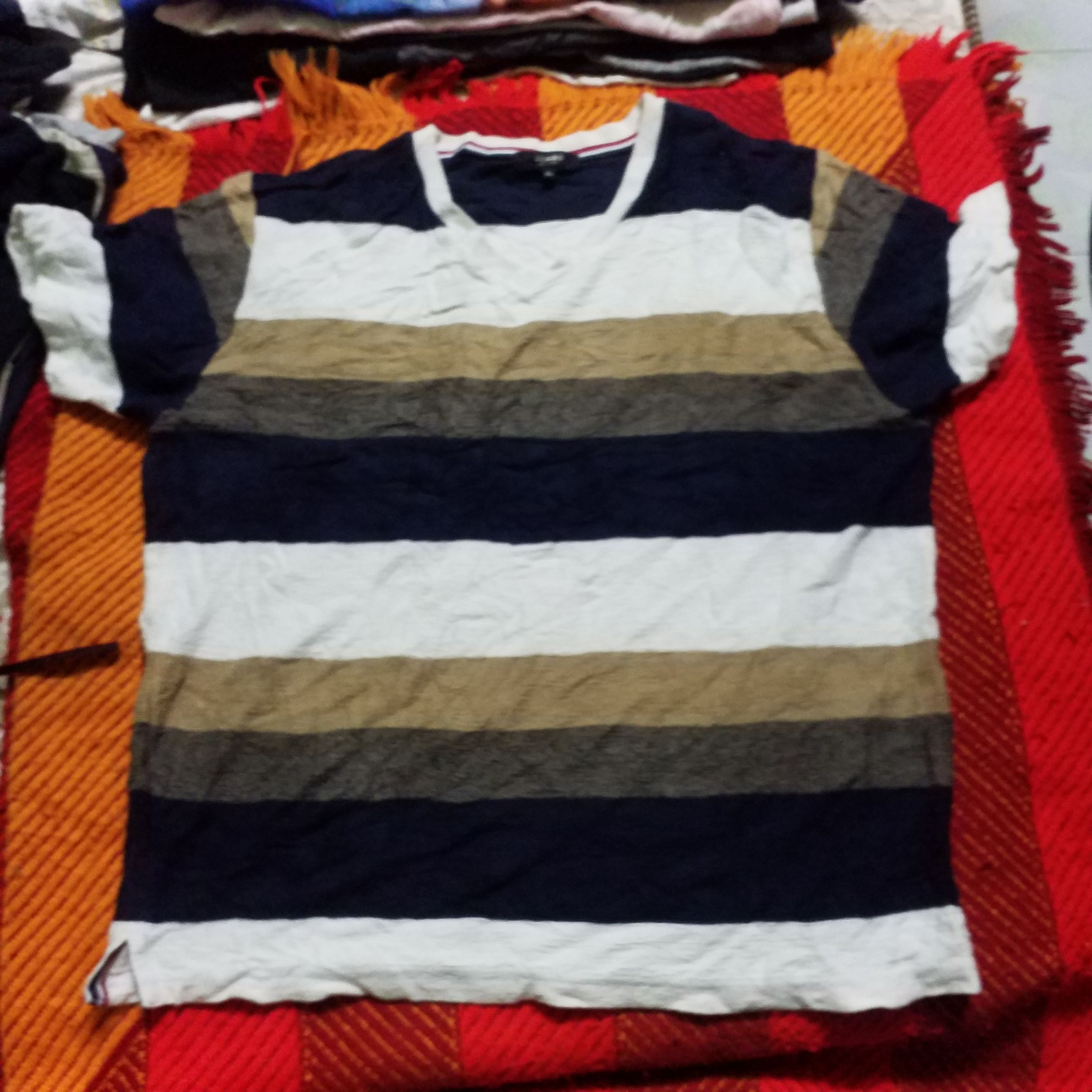 BEAMS HEART STRIPE V NECK NICE COLOUR AND COTTON
