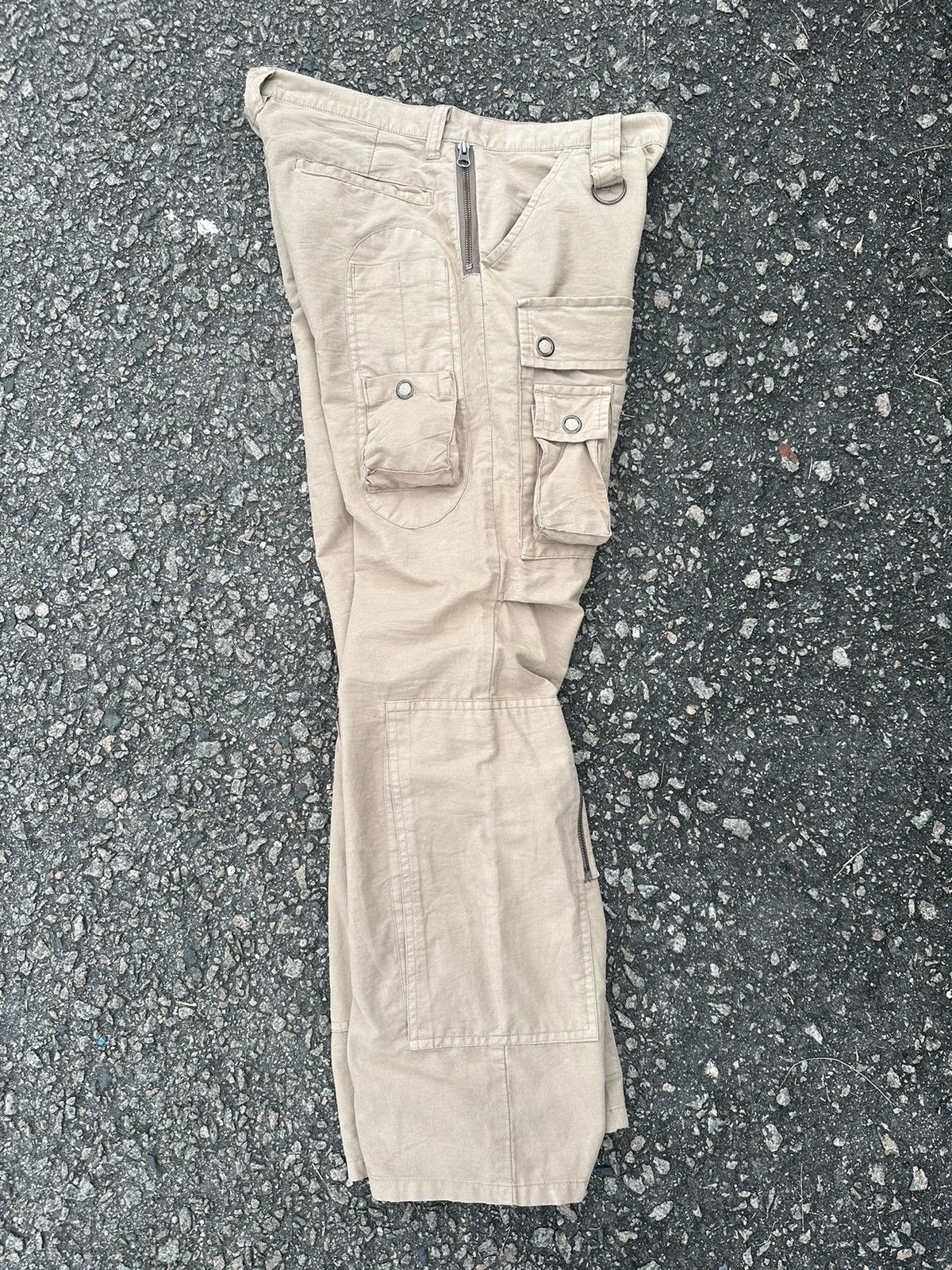 If Six Was Nine CARGO PANTS SENDITIONARIES MULTIPOCKET GAS MASK 15 POCKET Size US 30 / EU 46 - 14 Thumbnail