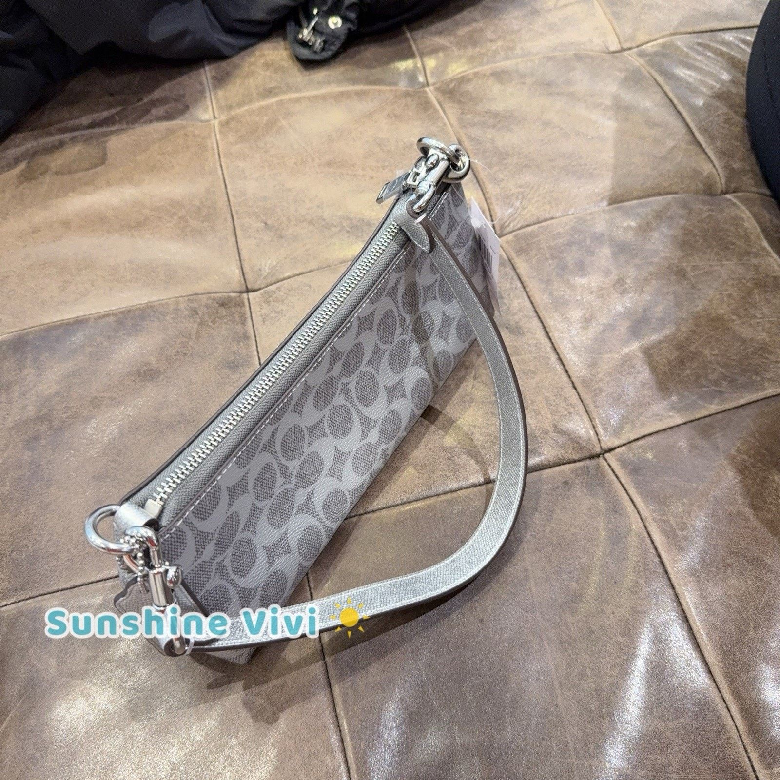Coach NWT Coach Charlotte Shoulder Bag CCL40, Grey silver Size ONE SIZE - 6 Thumbnail