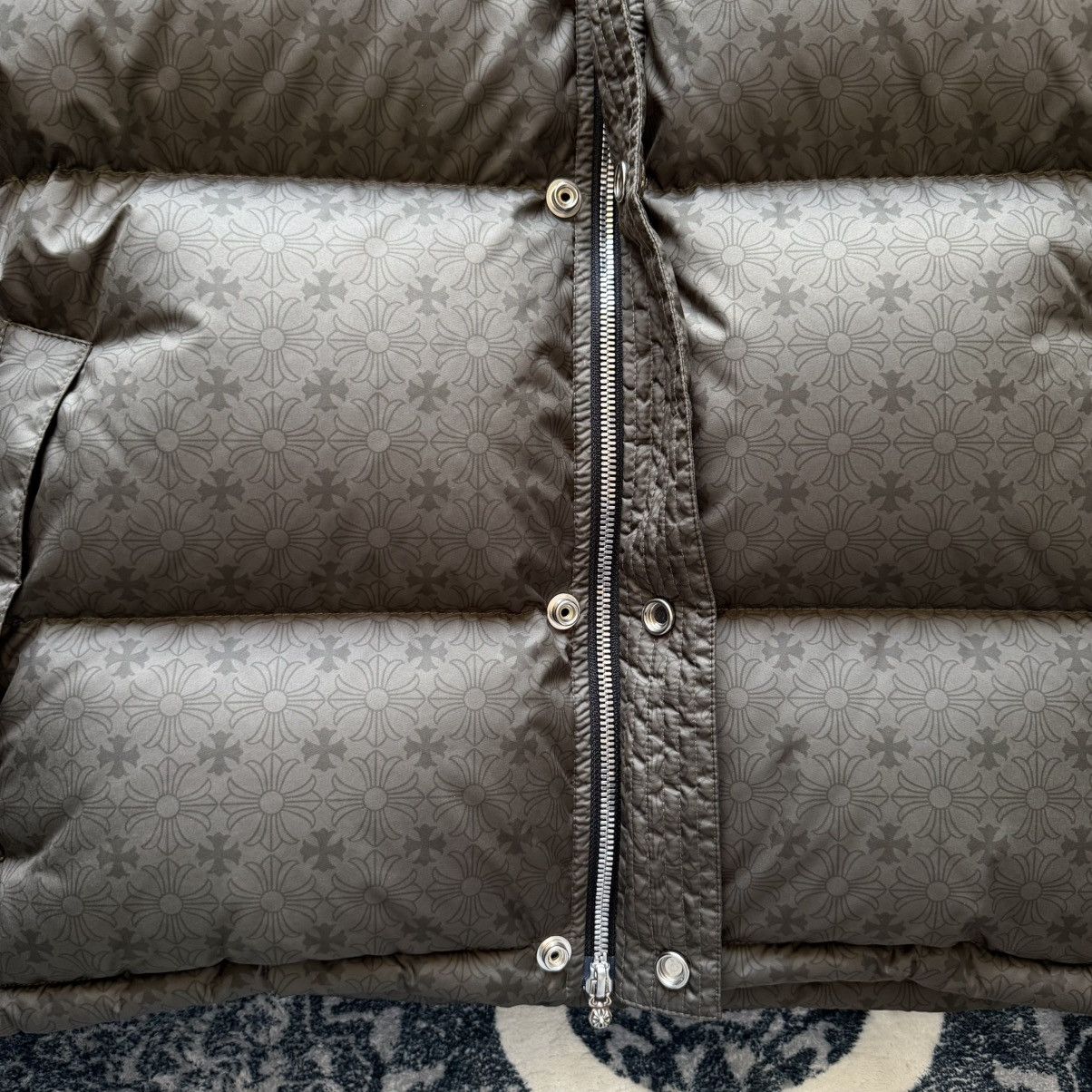 Chrome Hearts Chrome Hearts Monogram Olive Puffer Down Jacket V2 Size US L / EU 52-54 / 3 - 7 Thumbnail