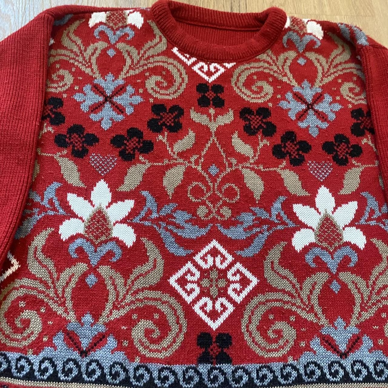 Other Red and burgundy vintage sweater with a unique Size US M / EU 48-50 / 2 - 3 Thumbnail
