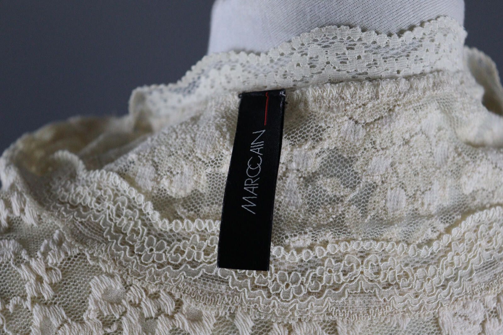 Designer Marc Cain White Floral Embroidered Pullover Shirt Size L Size L / US 10 / IT 46 - 8 Thumbnail