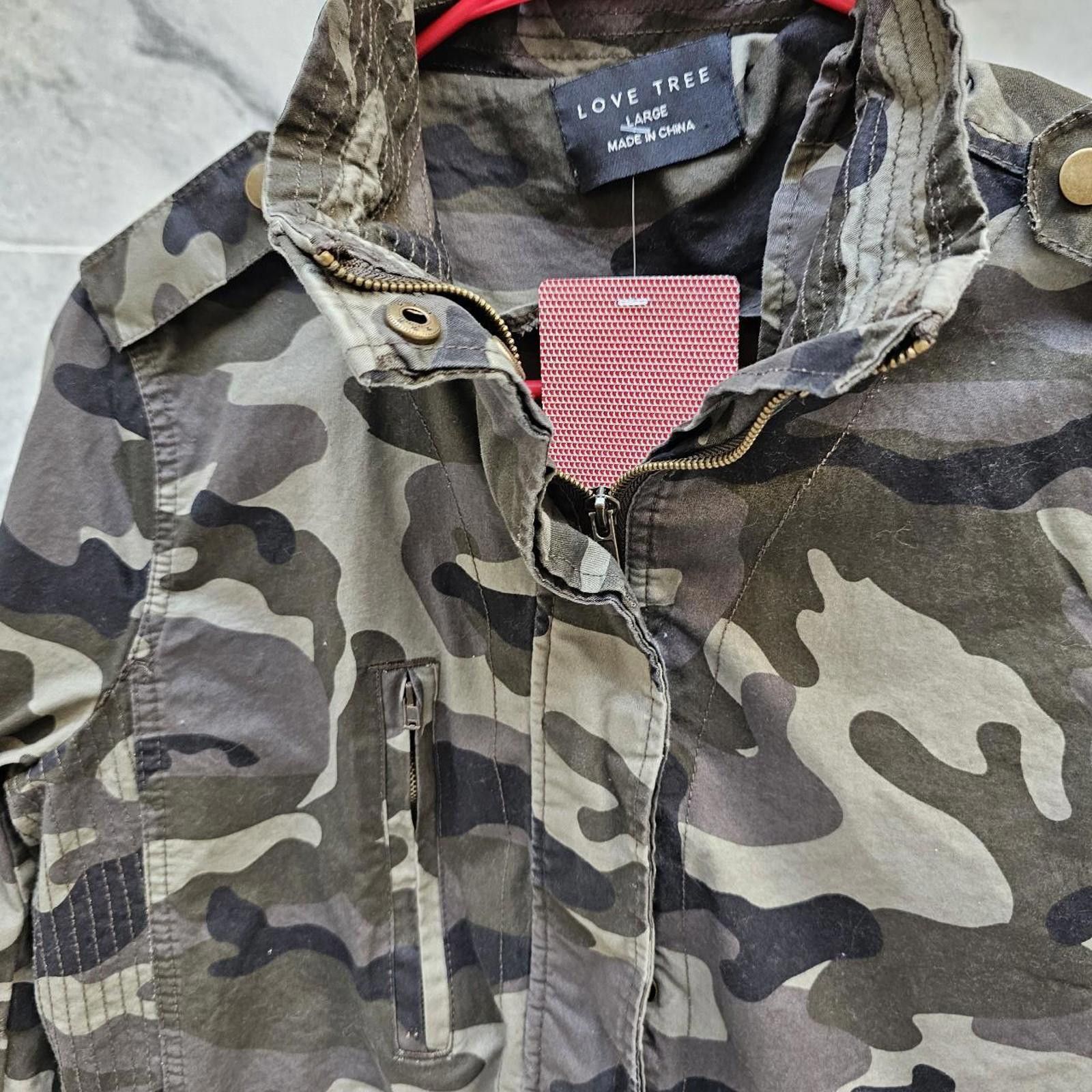 Designer Lovetree Design Women's Camo Jacket Size L / US 10 / IT 46 - 2 Thumbnail