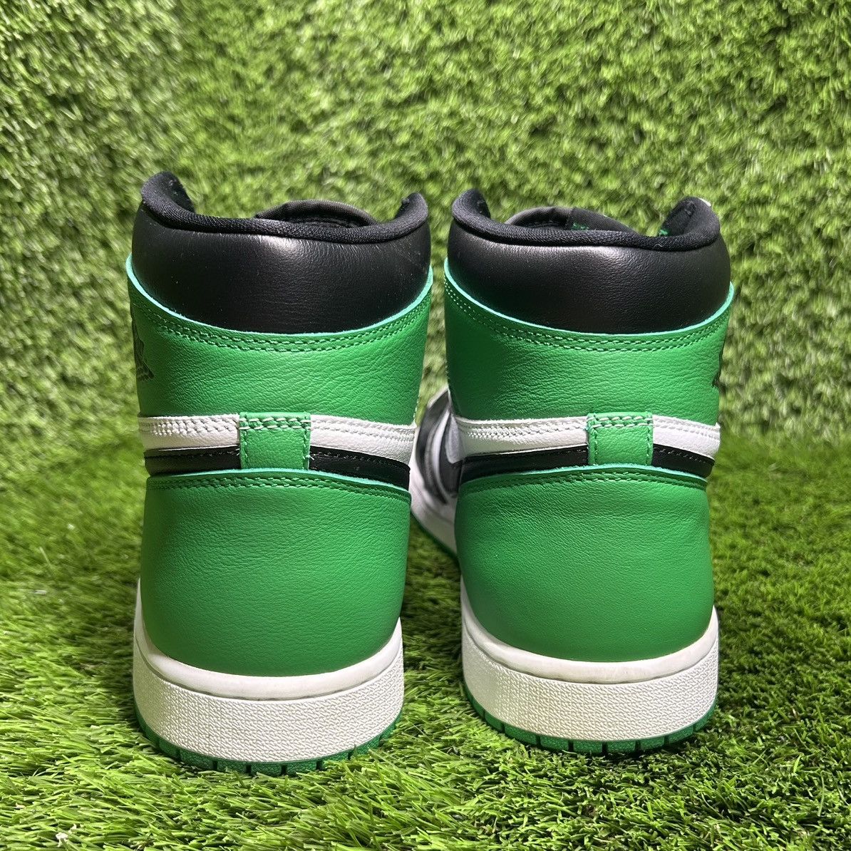 Jordan Brand Jordan 1 “Lucky Greeb” Size US 10.5 / EU 43-44 - 5 Thumbnail