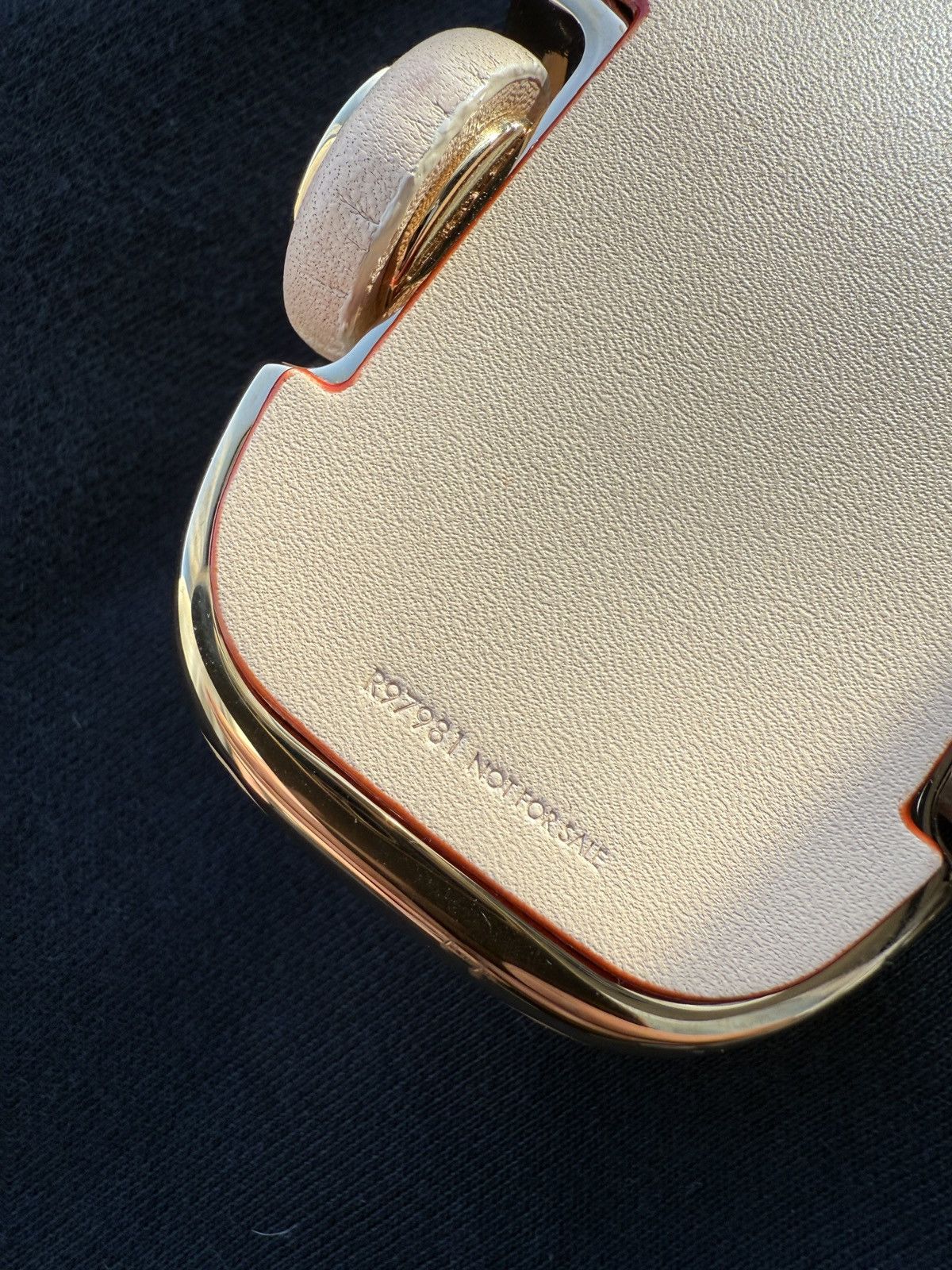 Louis Vuitton Louis Vuitton iconic paperweight - UNIQUE ITEM Size ONE SIZE - 8 Thumbnail