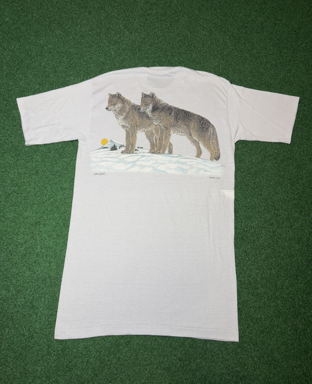 Vintage Vintage 80s Jungle Cat World Gray Wolf Canada Animal T Shirt Size US M / EU 48-50 / 2 - 3 Thumbnail