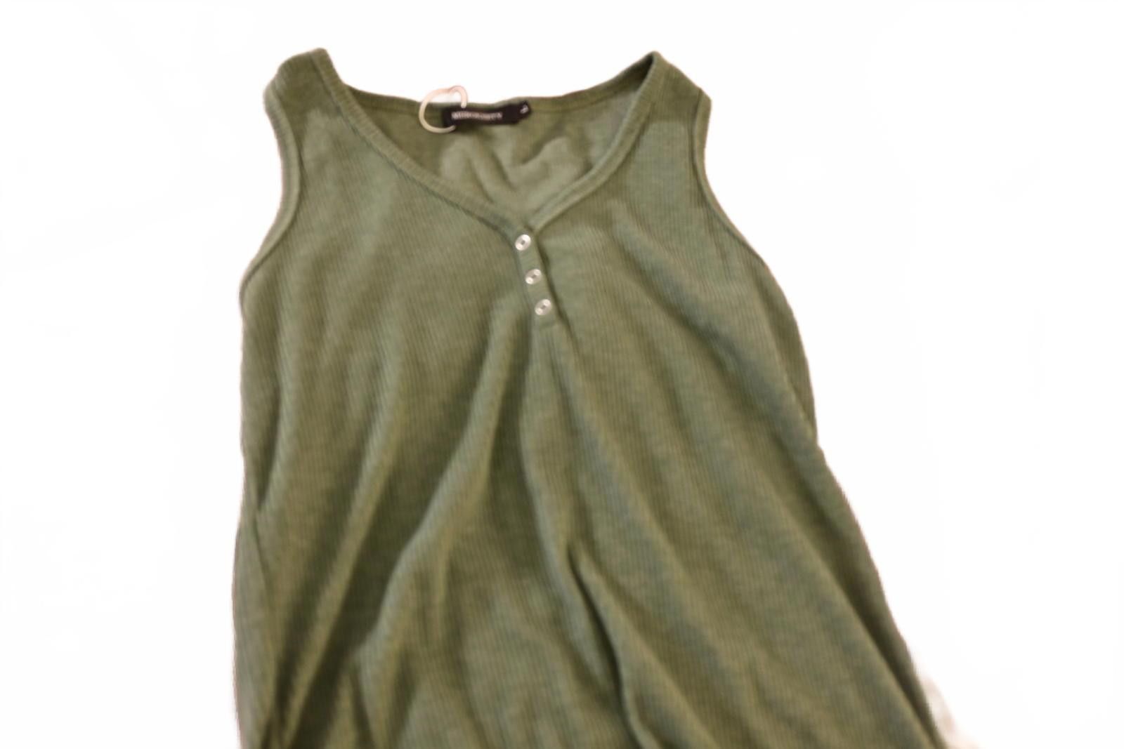 Other Merokeety Green Sleeveless Ribbed Tank Top w Button Detail L Size L / US 10 / IT 46 - 3 Thumbnail