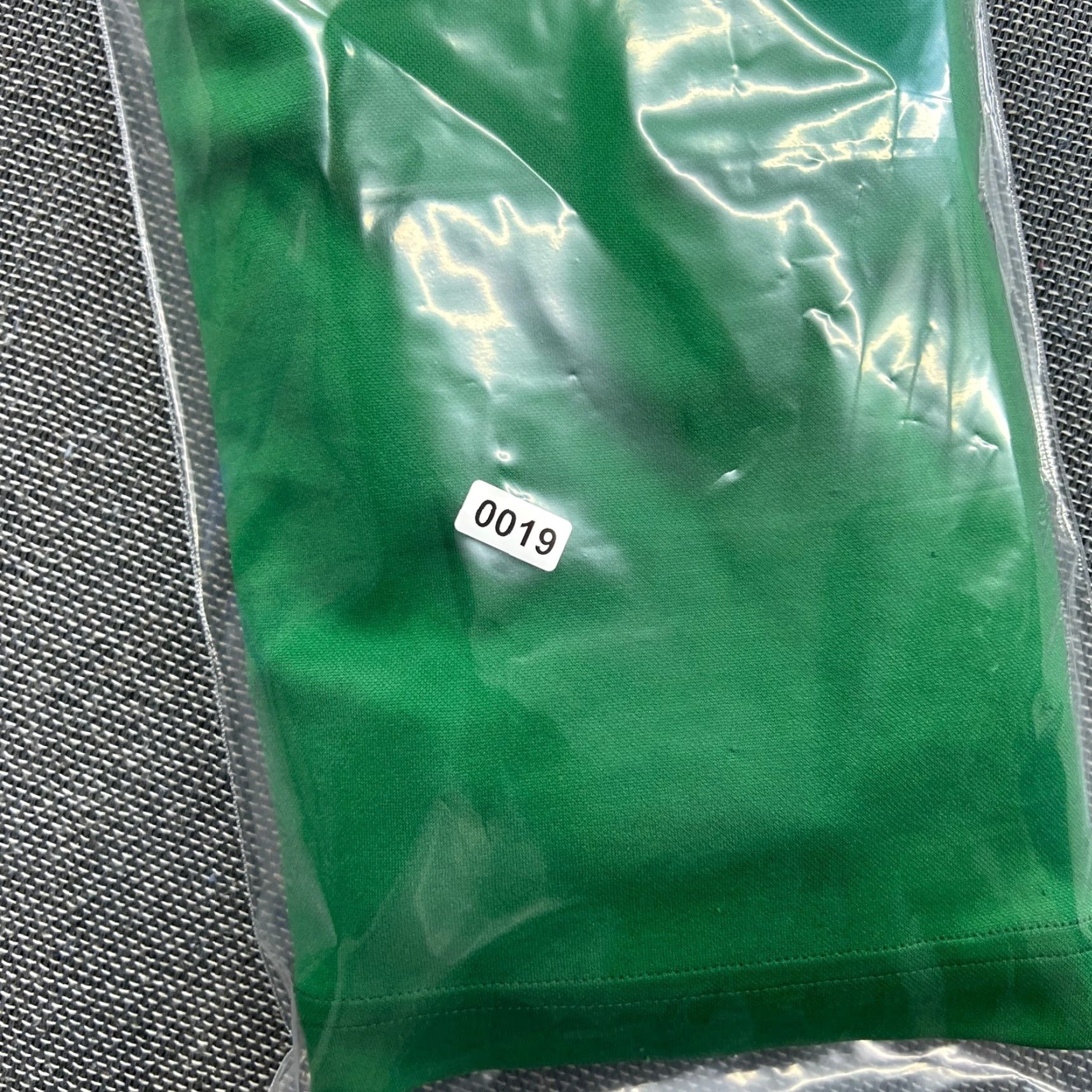 Puma PUMA Cameroon 2004 2005 2006 Home Football Jersey Mens Medium Green Short Sleeve Pullover Round Neck Quick Dry Athletic Jersey Size US M / EU 48-50 / 2 - 2 Thumbnail