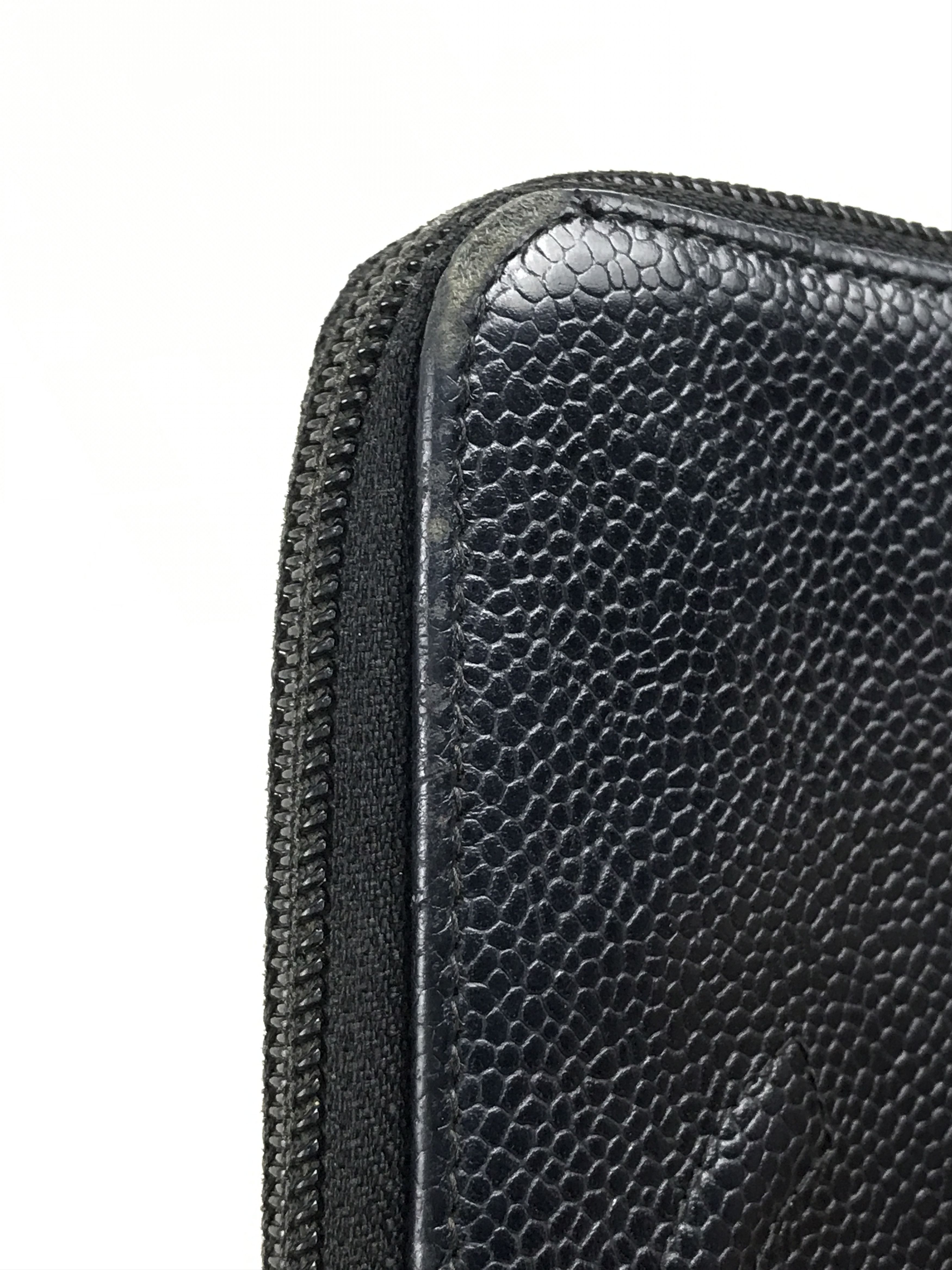 Chanel Vintage Chanel Black Caviar CC Logo Zip Around Long Wallet Size ONE SIZE - 17 Thumbnail