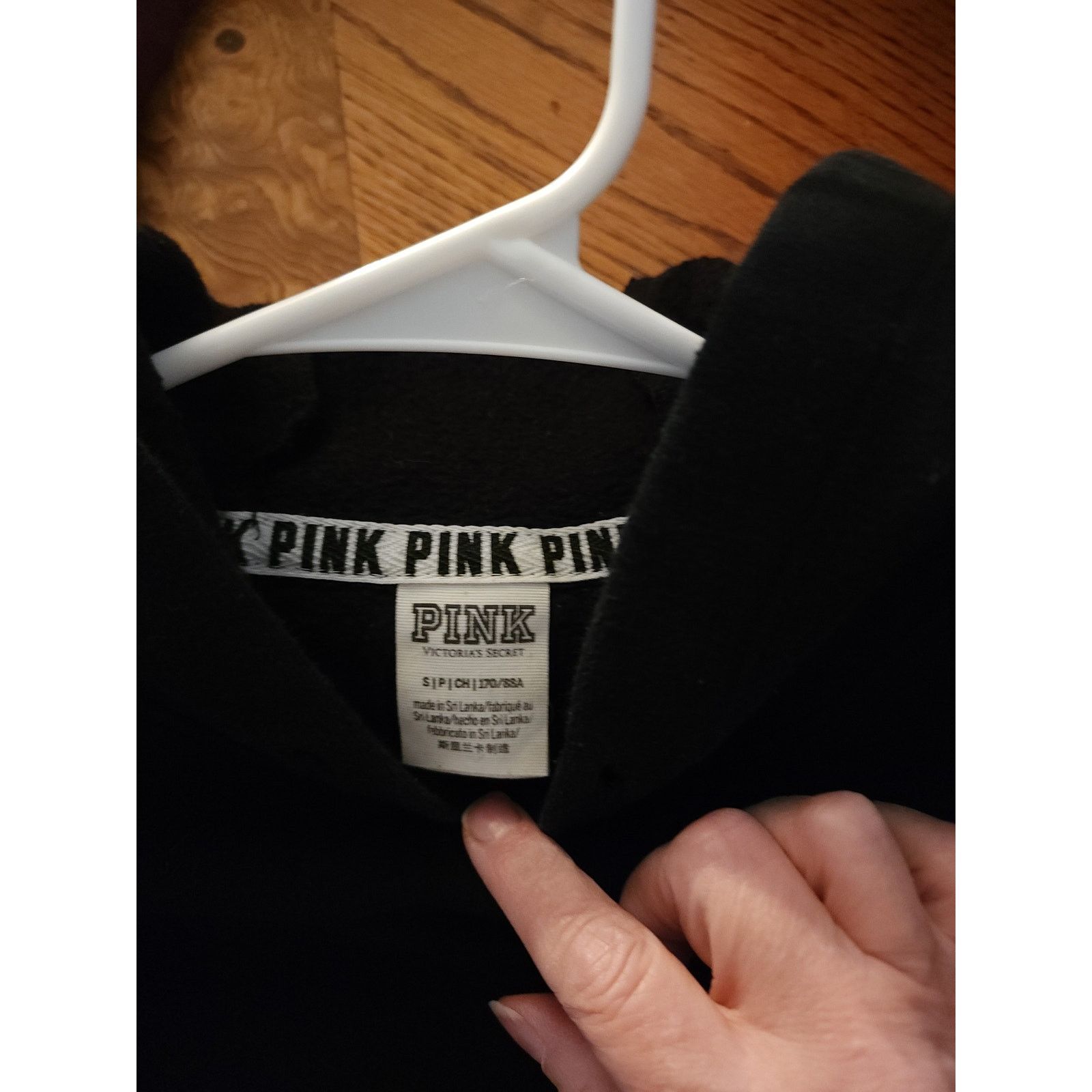 Victoria's Secret Victoria Secret Pink Black Fleece Hood Pullover Hoodie S/P Size S / US 4 / IT 40 - 3 Thumbnail