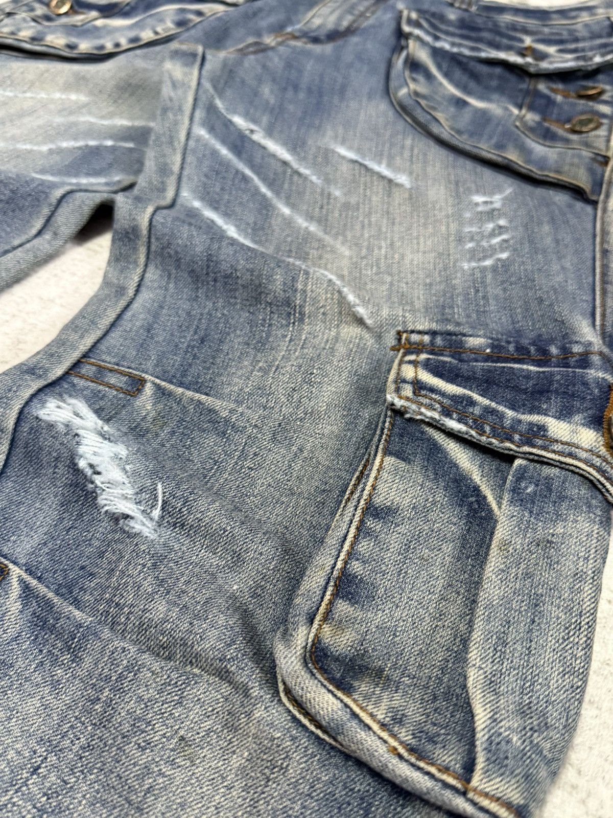 LOWBOX × Le Grande Bleu (L.G.B.) × Tete Homme Bbong San Japan Asymmetrical Cargo Pocket Flared Jeans Size US 30 / EU 46 - 11 Thumbnail