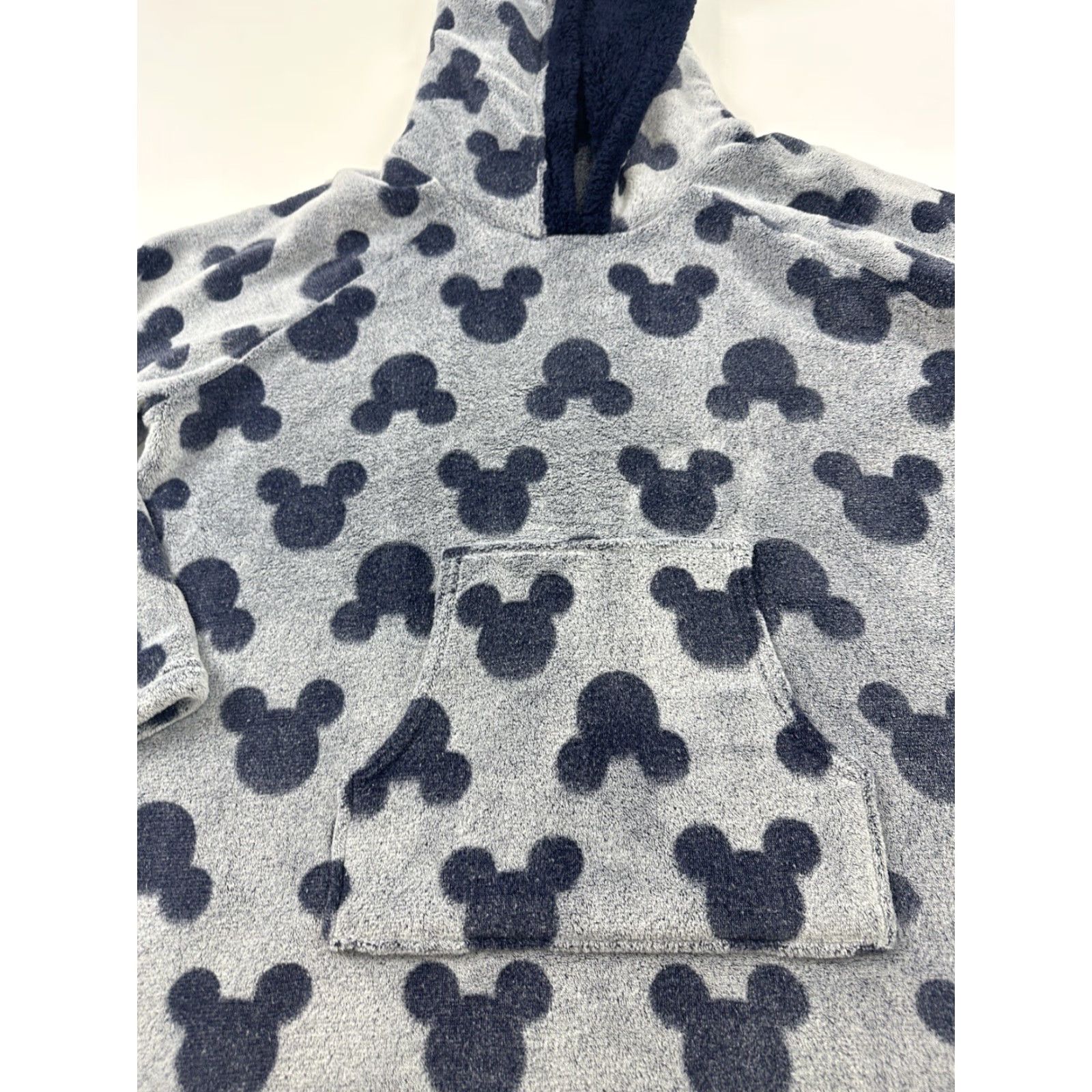 Disney Disney Sleepwear Hoodie Womens 2XL Mickey Mouse All Over Print Pajama Sweatshirt Size XXL / US 16-18 / IT 52-54 - 2 Thumbnail