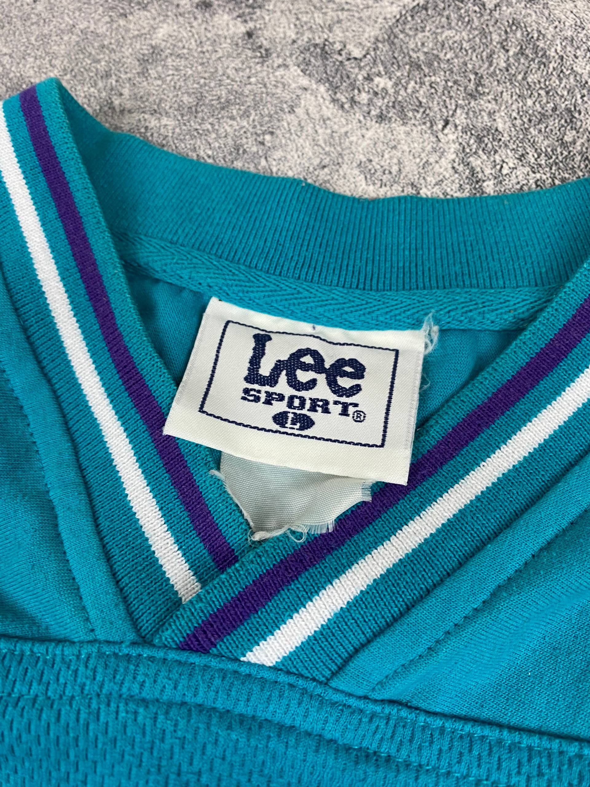 Lee Vintage 90s Charlotte Hornets NBA basketball sweatshirt Size US L / EU 52-54 / 3 - 7 Thumbnail