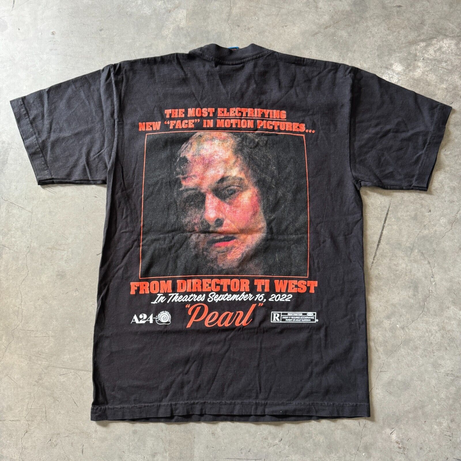 Online Ceramics Online Ceramics A24 Horror Pearl Farm From Hell T-Shirt M Size US M / EU 48-50 / 2 - 5 Thumbnail