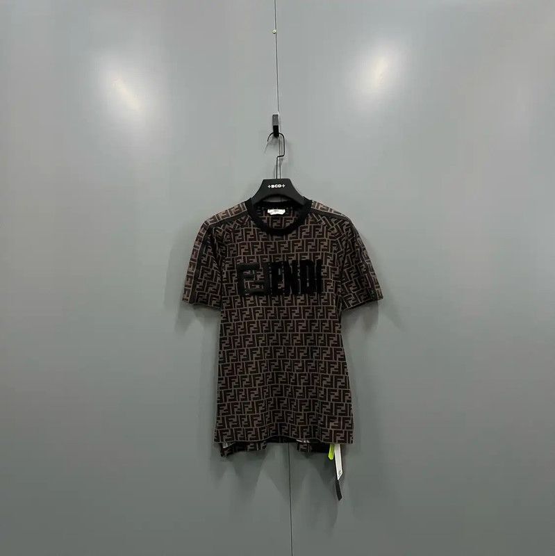 Fendi Fendi Brown Short Sleeve Logo T-Shirt 0089 Size S / US 4 / IT 40 - 1 Thumbnail