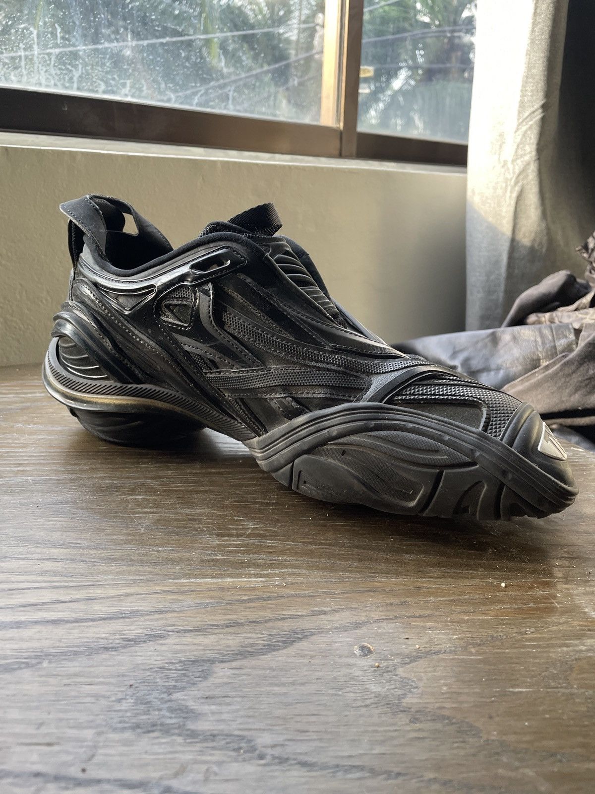 靴 balenciaga tyrex 44 Balenciaga Balenciaga Tyrex Sz 44 Black | Grailed