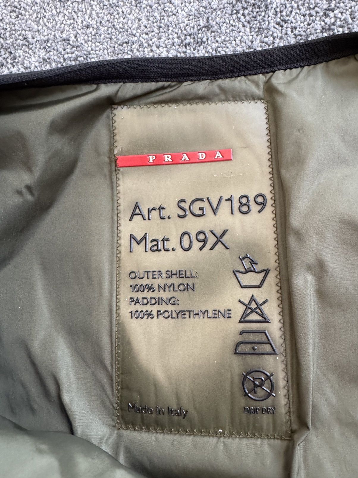 Prada FW 99 Prada Sport ‘Bulletproof’ Nylon Vest Size US M / EU 48-50 / 2 - 4 Thumbnail
