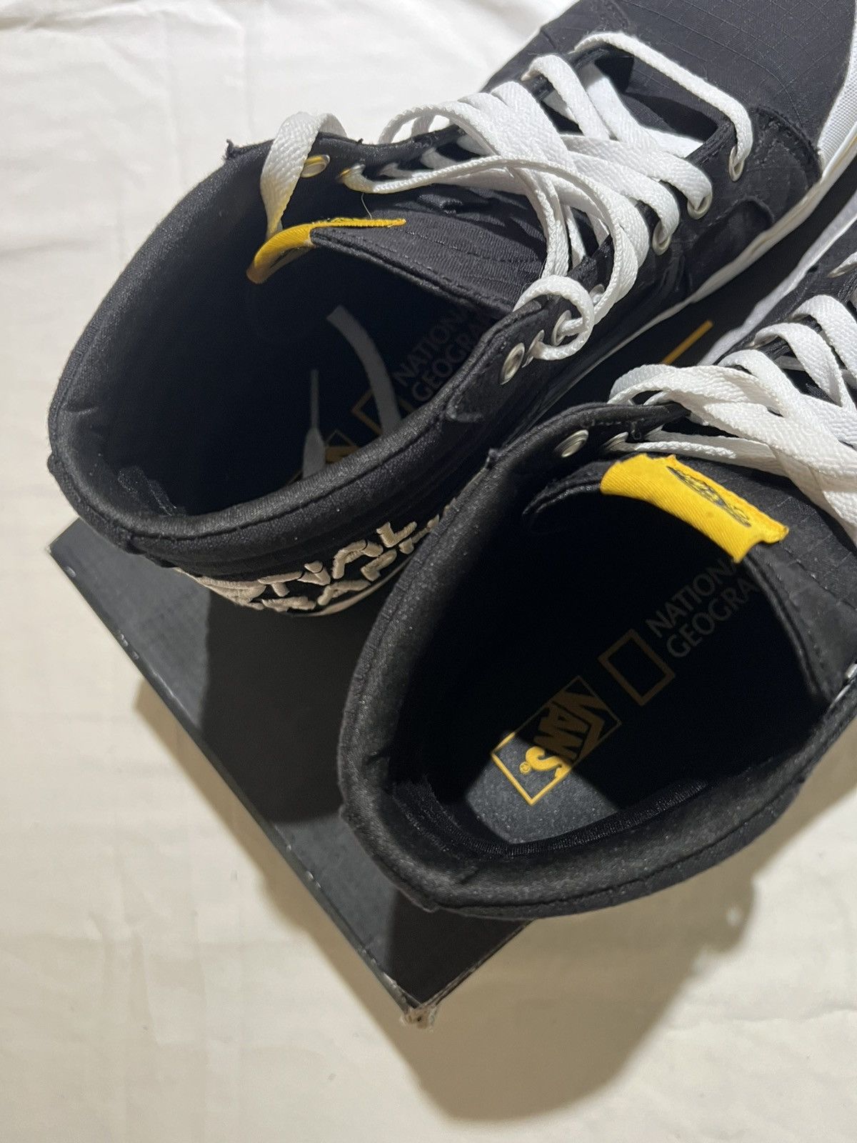 Vans Vans National Geographic Sk8-Hi Reissue 13 Size US 11 / EU 44 - 6 Thumbnail