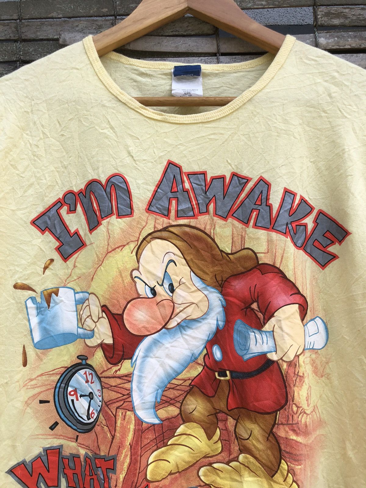 Vintage Vintage 90s Disney Snow White Grumpy Baggy Tshirt Size US XL / EU 56 / 4 - 5 Thumbnail