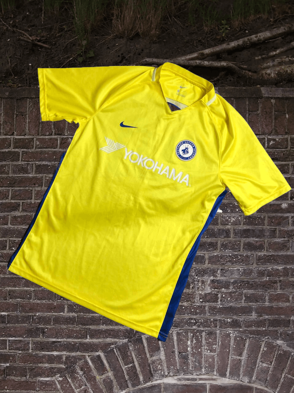 Nike Vintage yellow Soccer jersey Nike Size M Size US M / EU 48-50 / 2 - 1 Thumbnail