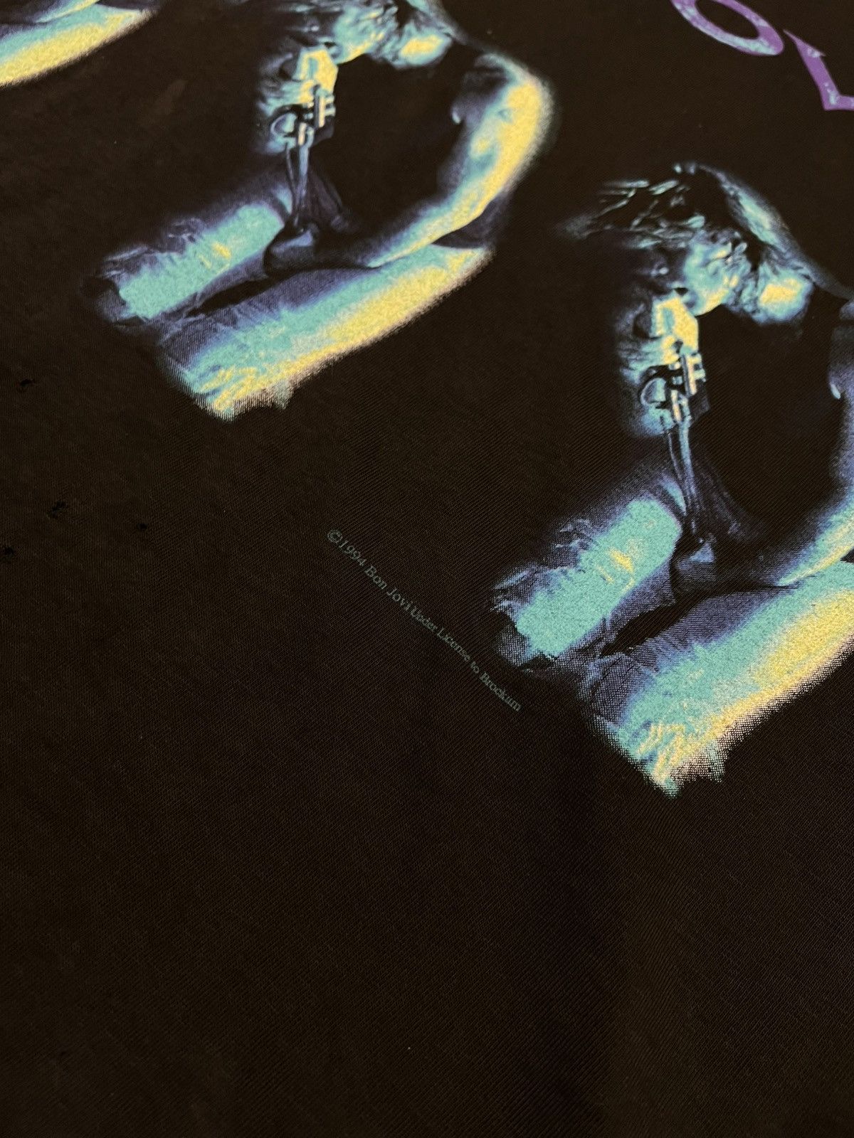 Vintage Vintage 1994 Bon Jovi Tour Thrashed Tee Size US XL / EU 56 / 4 - 3 Thumbnail