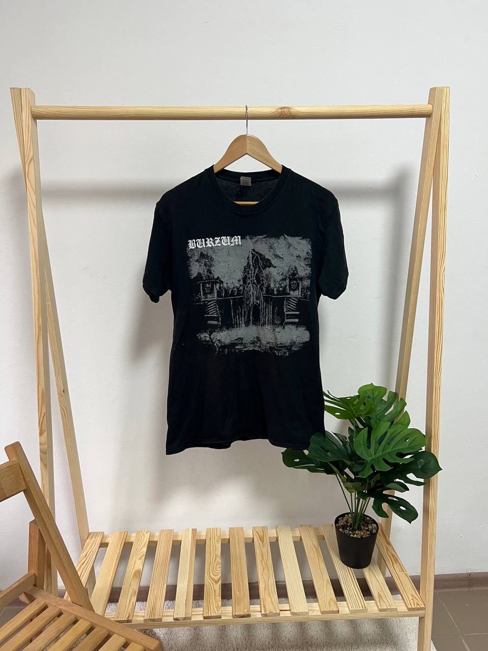 Band Tees Burzum T-shirt Rock Band Tee Vintage Size L Size US L / EU 52-54 / 3 - 1 Thumbnail