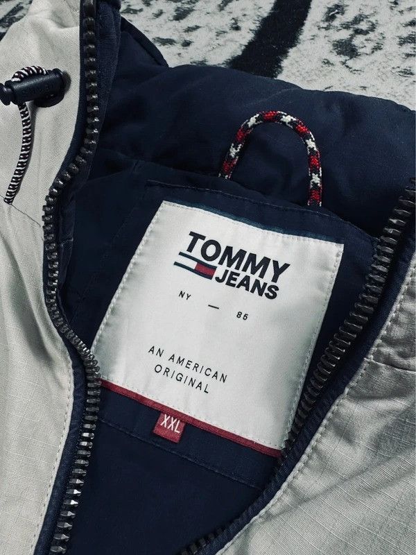 Tommy Hilfiger Tommy Hilfiger white navy blue logo anorak jacket XXL Size US XXL / EU 58 / 5 - 6 Thumbnail