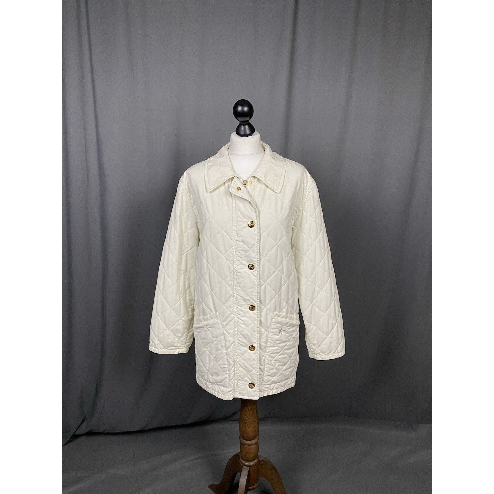 Burberry Burberry Nova Check Vintage Women's White Beige Quilted Jack Size XS / US 0-2 / IT 36-38 - 4 Thumbnail