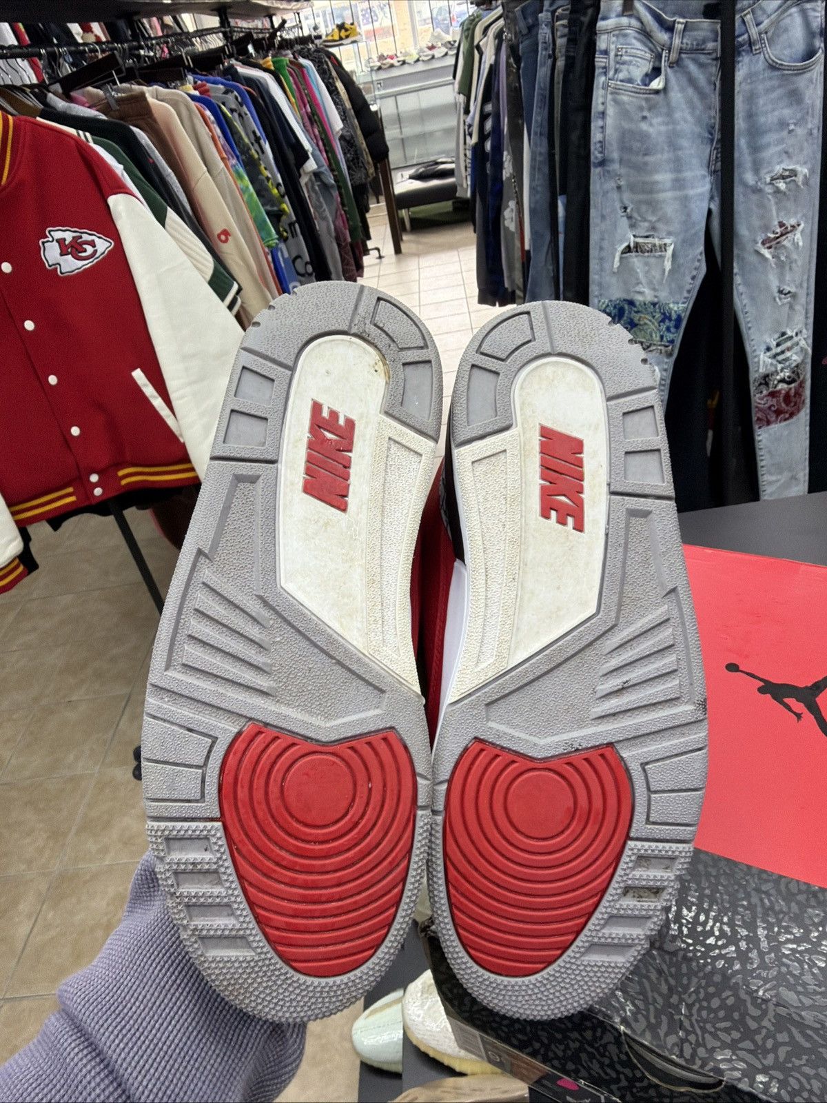 Jordan Brand Air Jordan 3 Retro SE Fire Red Mens Size 9.5 Super Clean Size US 9.5 / EU 42-43 - 17 Thumbnail