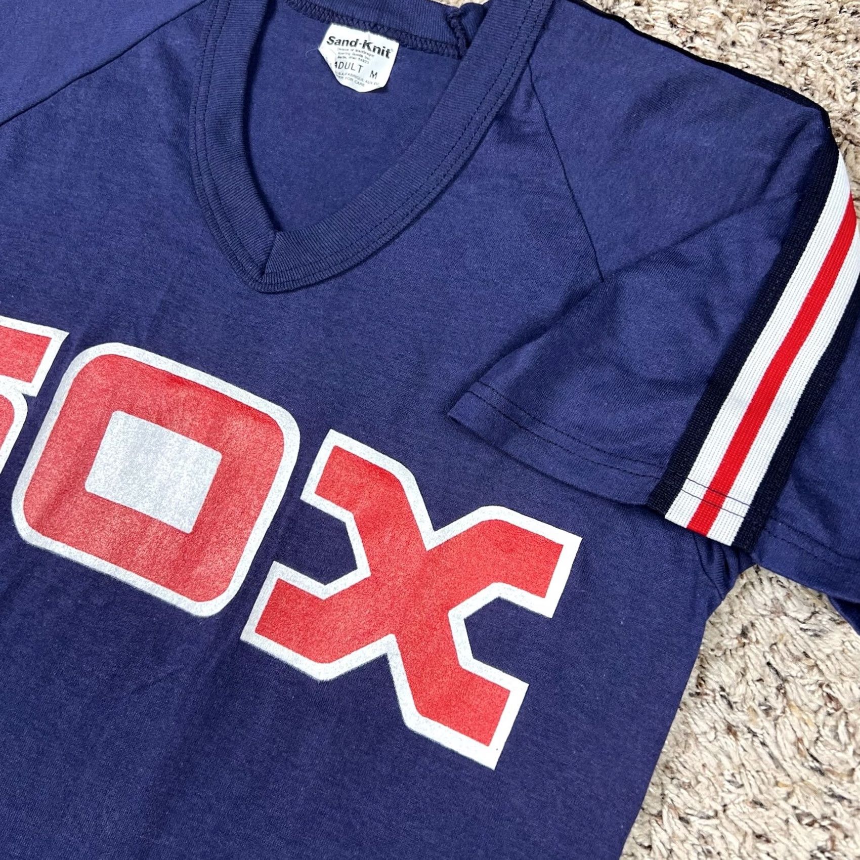 MLB VINTAGE Chicago White Sox MLB Graphic T-Shirt Medium Blue 90s Sand-Knit Shirt Mens/Unisex Adults 50/50 Size US M / EU 48-50 / 2 - 4 Thumbnail