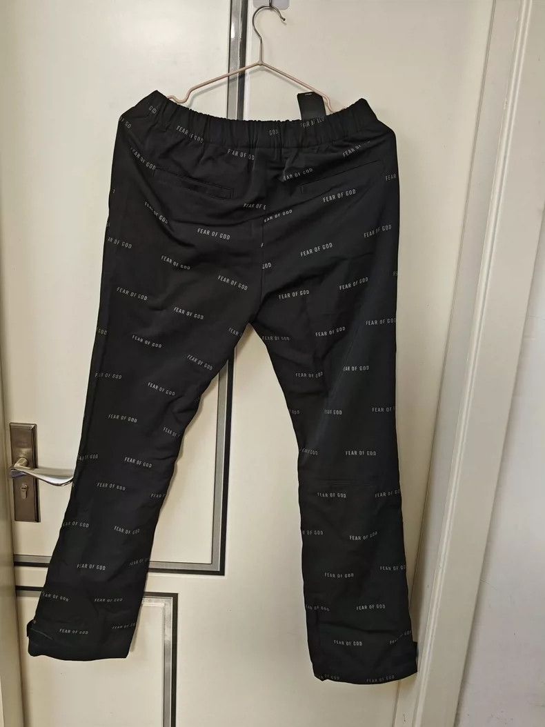 Fear of God Fear of God Nylon barrage logo trousers Size US 28 / EU 44 - 6 Thumbnail