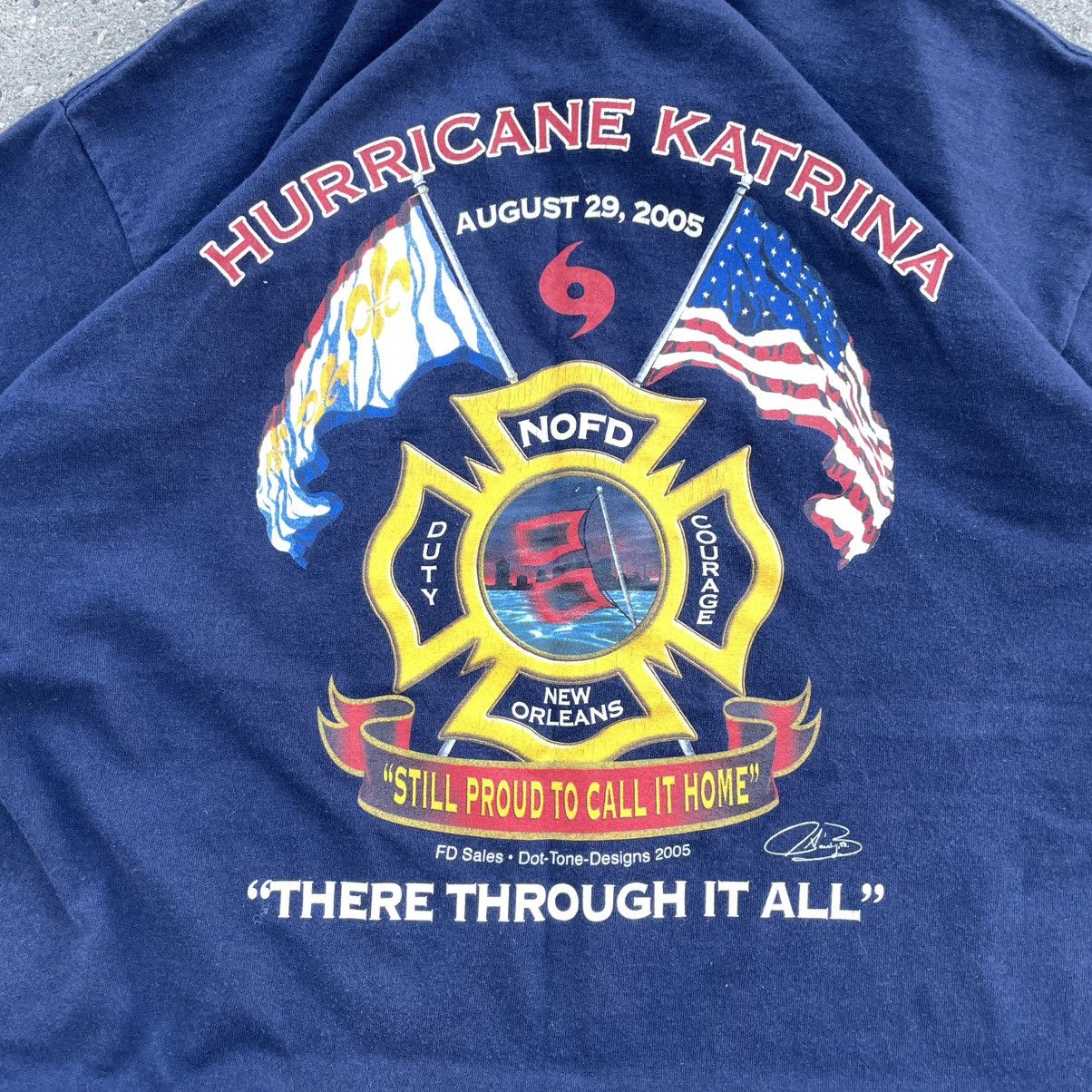 Gildan × Vintage Vintage 2005 Hurricane Katrina Firefighter T-Shirt Size US L / EU 52-54 / 3 - 2 Thumbnail