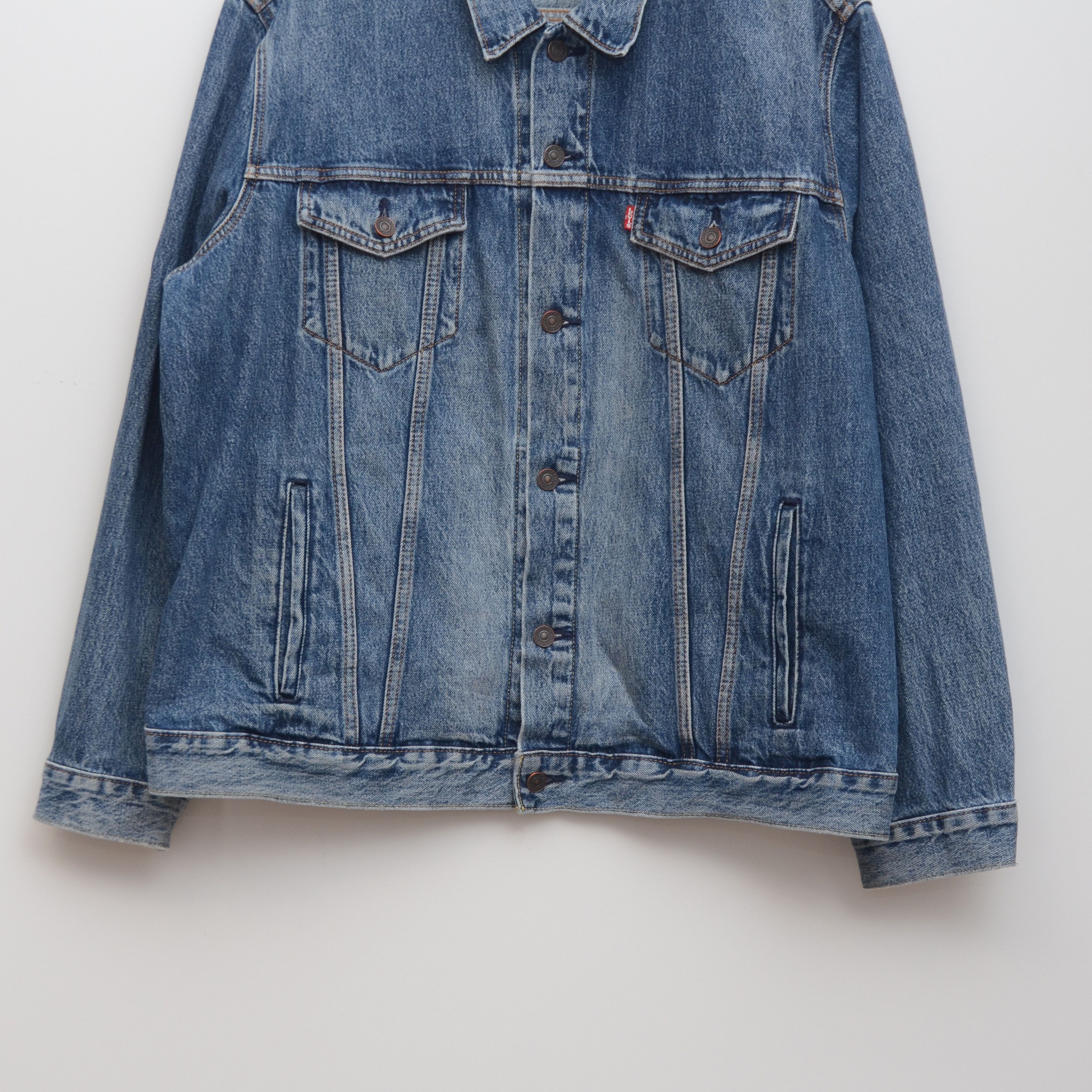 Levi's Levi’s Premium Trucker Jacket Jean Denim Big E Tab Vintage Size US XXL / EU 58 / 5 - 3 Thumbnail