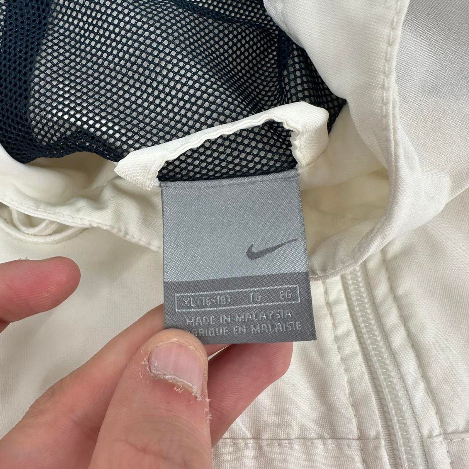 Nike Vintage y2k nike windbreaker zip up Size US M / EU 48-50 / 2 - 4 Thumbnail