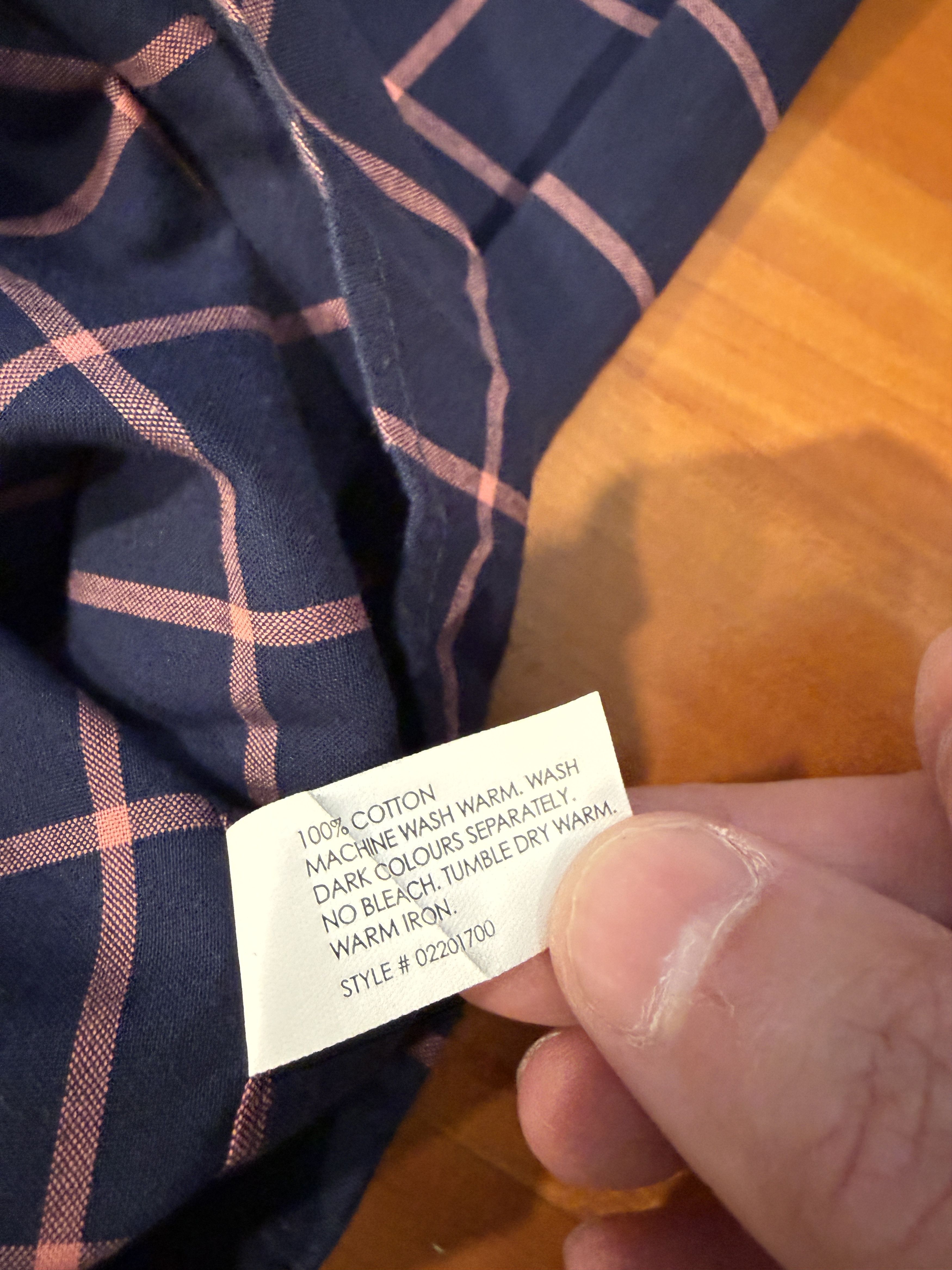 Club Monaco Club Monaco deep indigo/navy check button-down Size US M / EU 48-50 / 2 - 5 Thumbnail