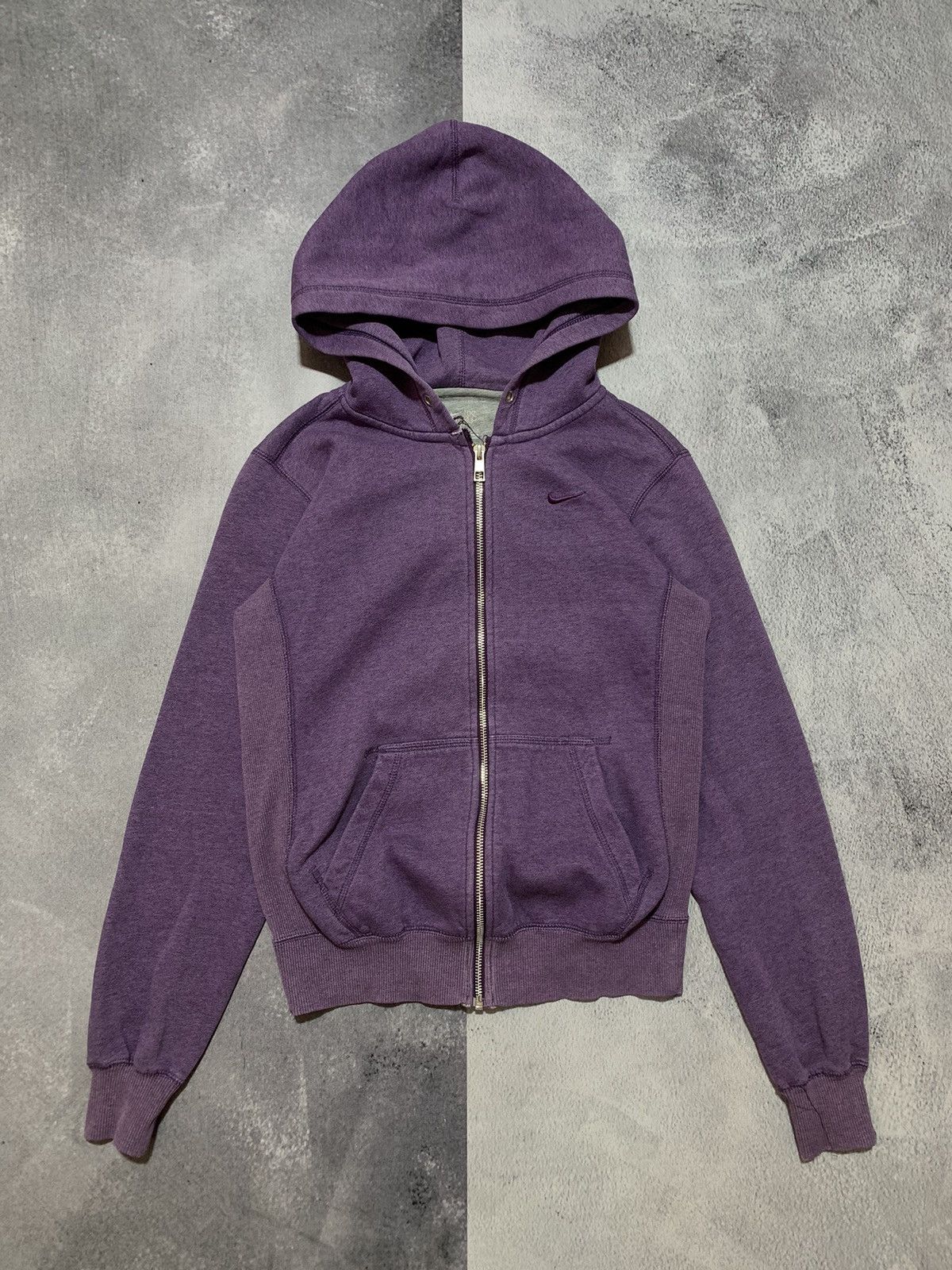 Nike × Vintage Vintage Y2K Nike small swoosh zip hoodie streetwear size S Size S / US 4 / IT 40 - 1 Thumbnail