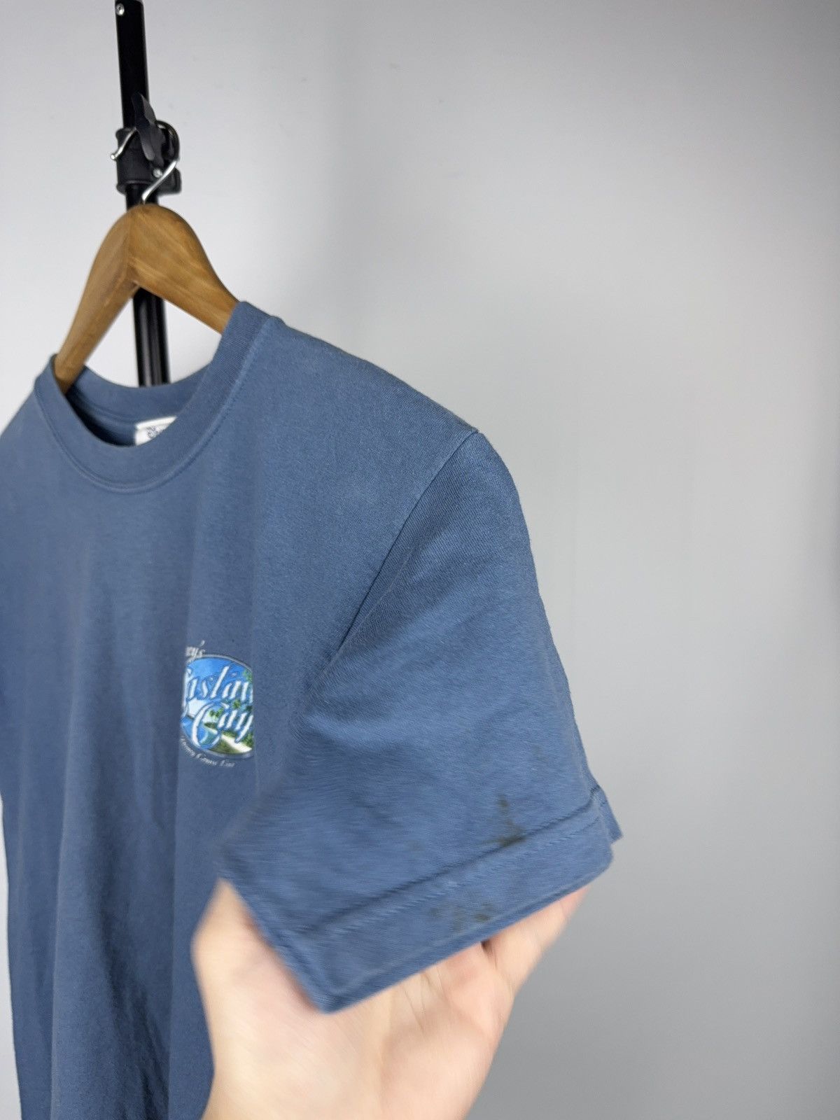 Disney Disney Castaway Cay Mickey Surf Y2K Cruise Tee Size US XS / EU 42 / 0 - 7 Thumbnail