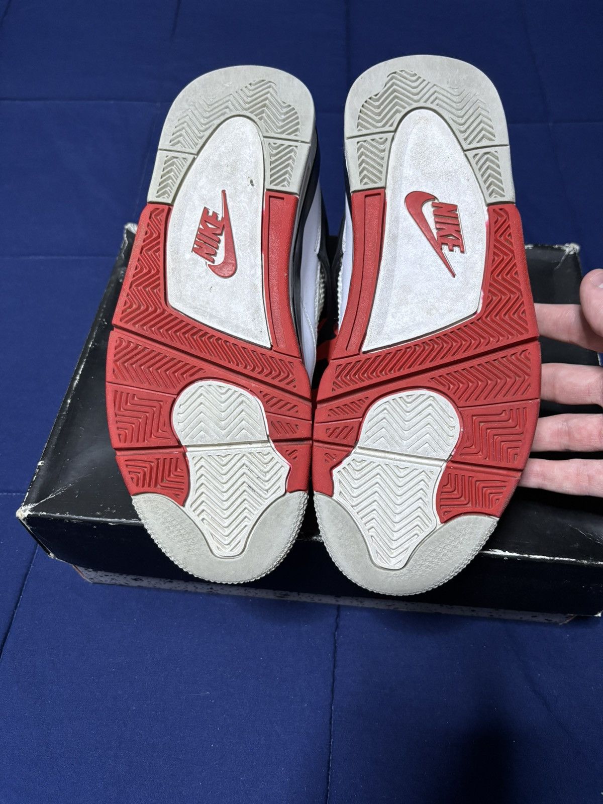Jordan Brand Jordan 4 Retro OG Fire Red 2020 Size 8 Size US 8 / EU 41 - 6 Thumbnail