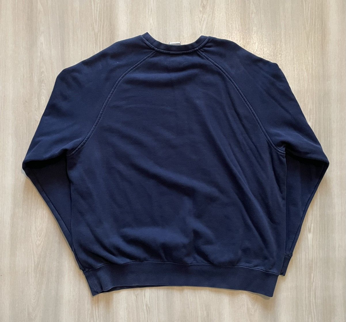 Nike Vintage Nike Mini Swoosh Crewneck Essential Sz XL Size US XL / EU 56 / 4 - 3 Thumbnail
