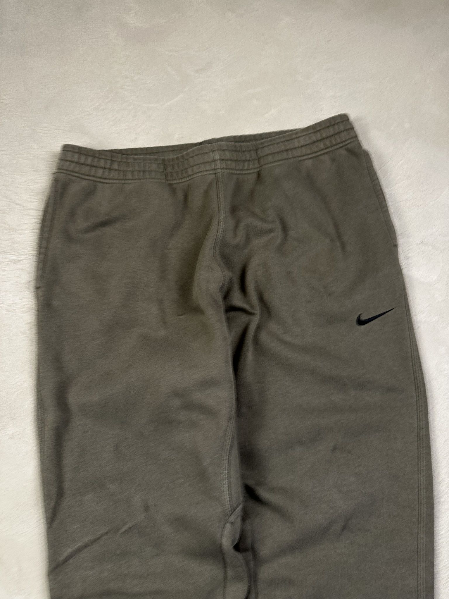 Nike 00s Vintage Nike Swoosh Casual Sweatpants Size US 38 / EU 54 - 3 Thumbnail