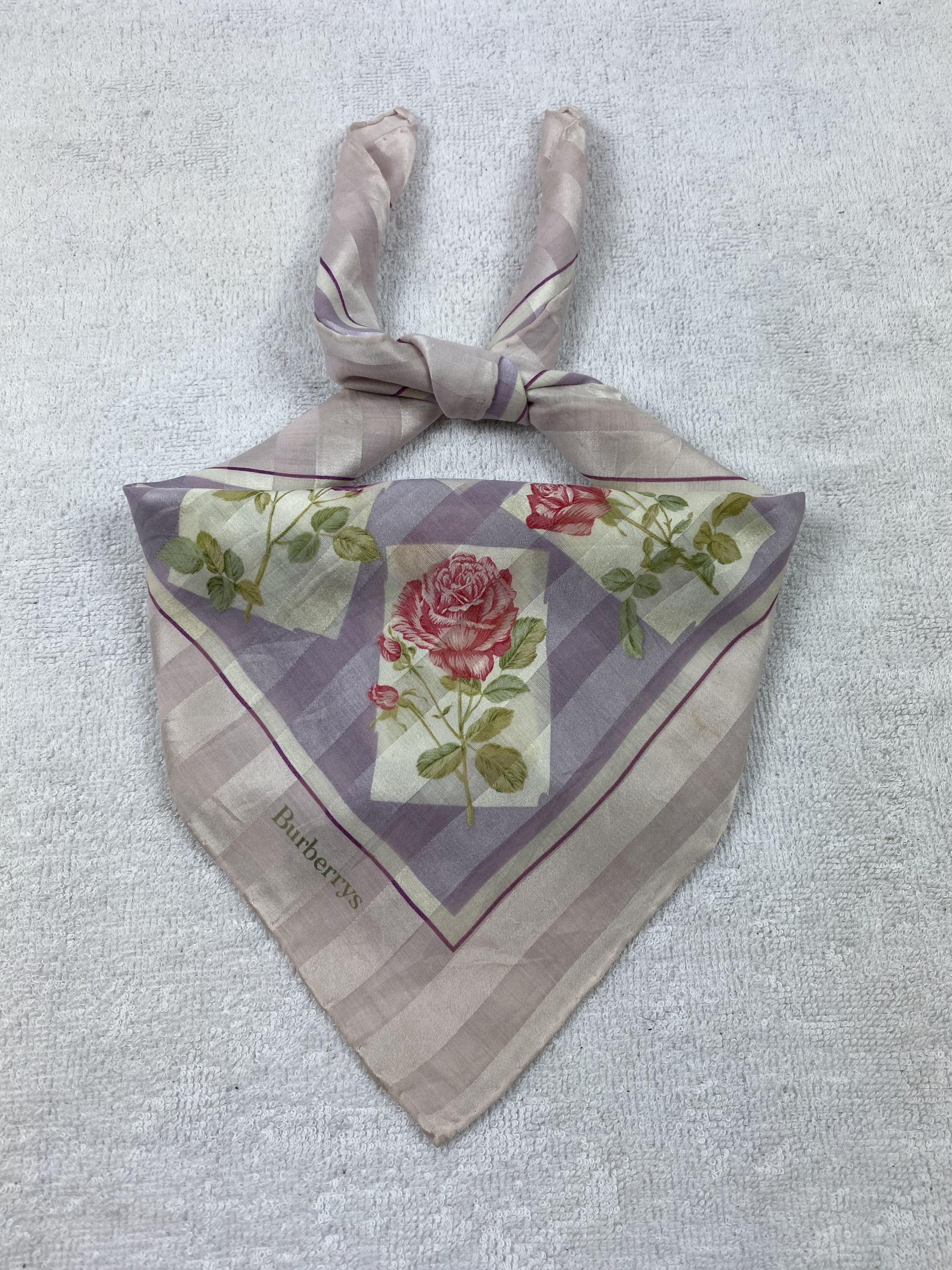 Burberry Burberrys Handkerchief / Bandana / Neckerchief Size ONE SIZE - 2 Thumbnail